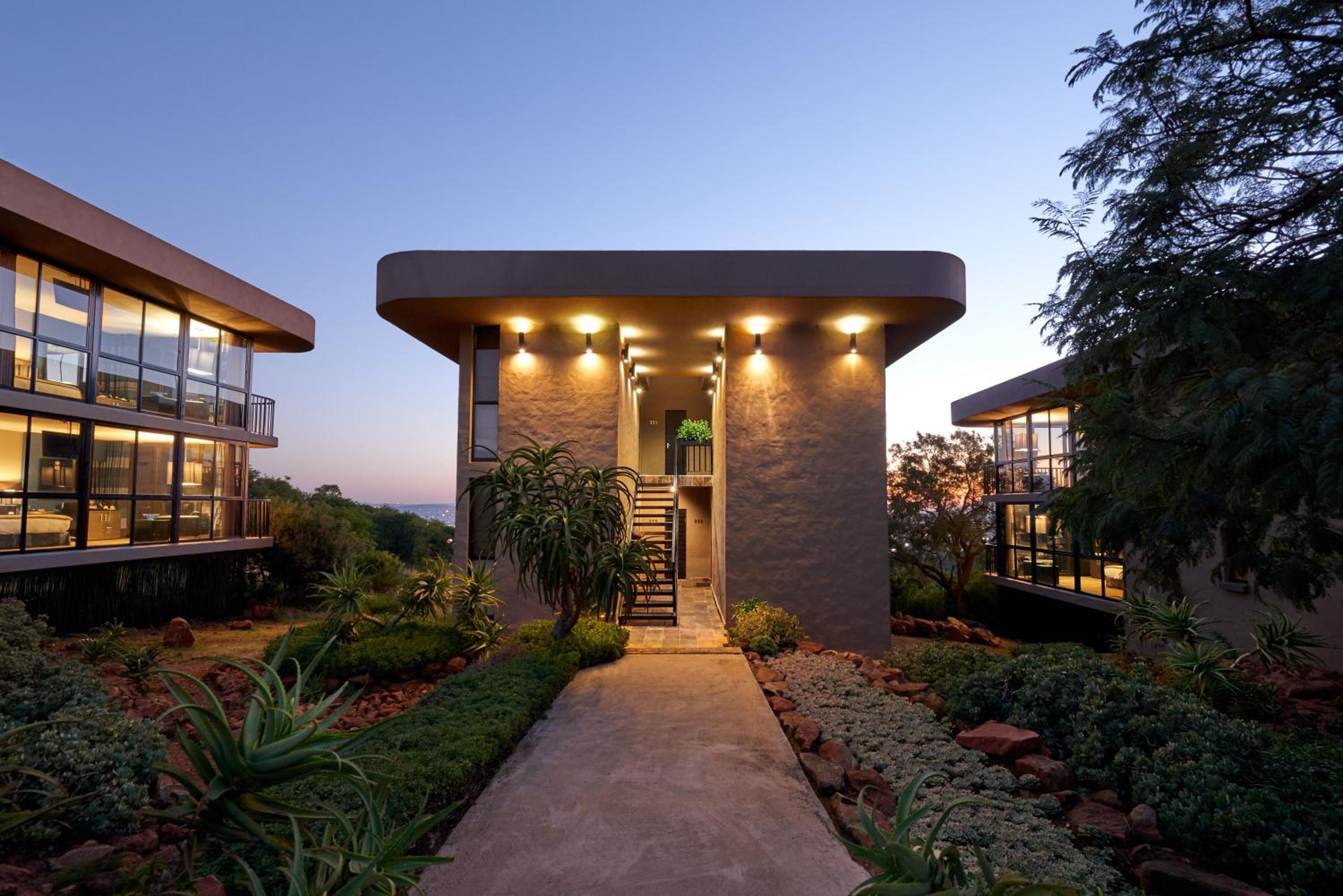 King Room Mountain View (upper) photo 2