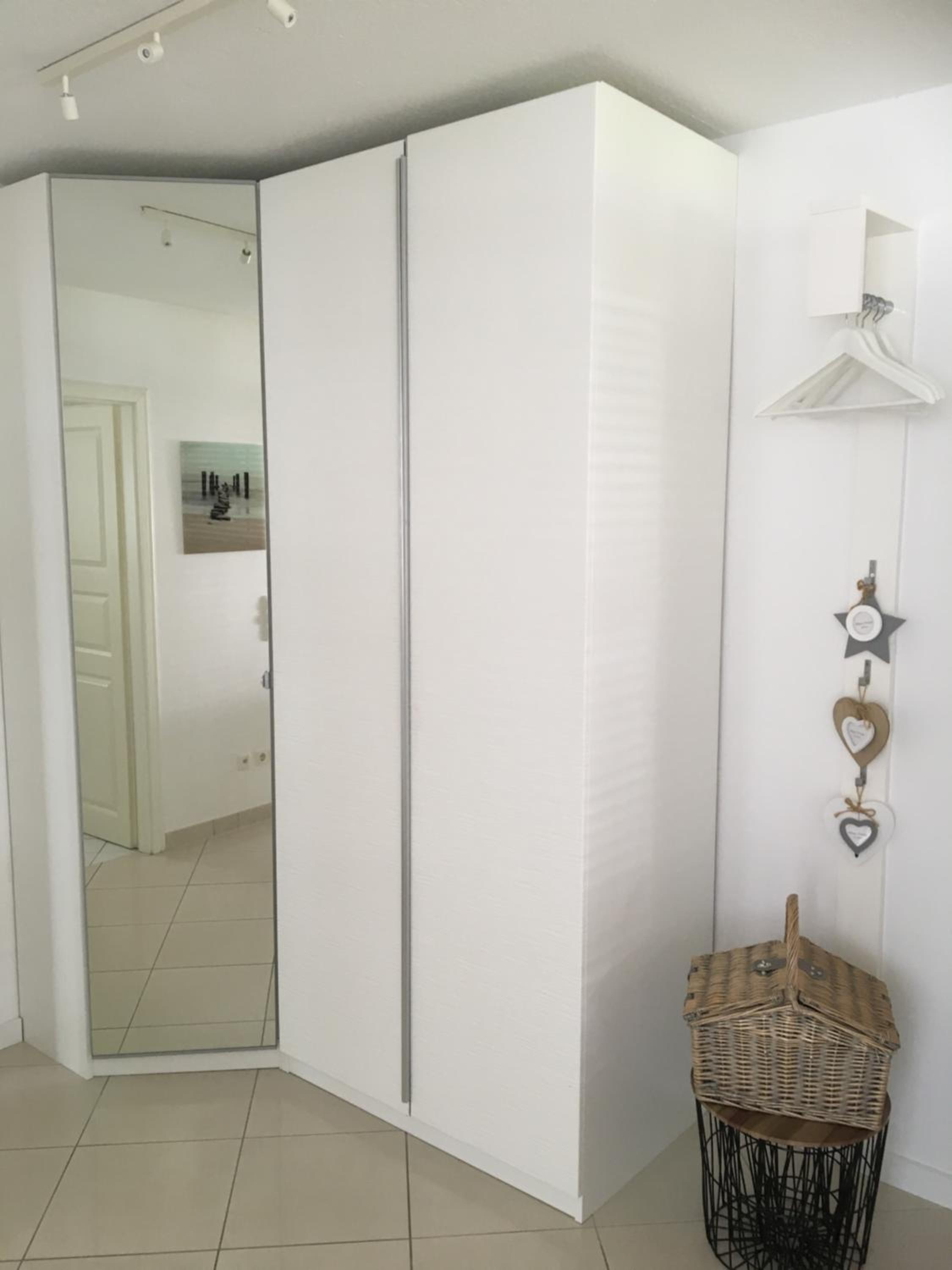 Apartment with Balcony - Photo 17