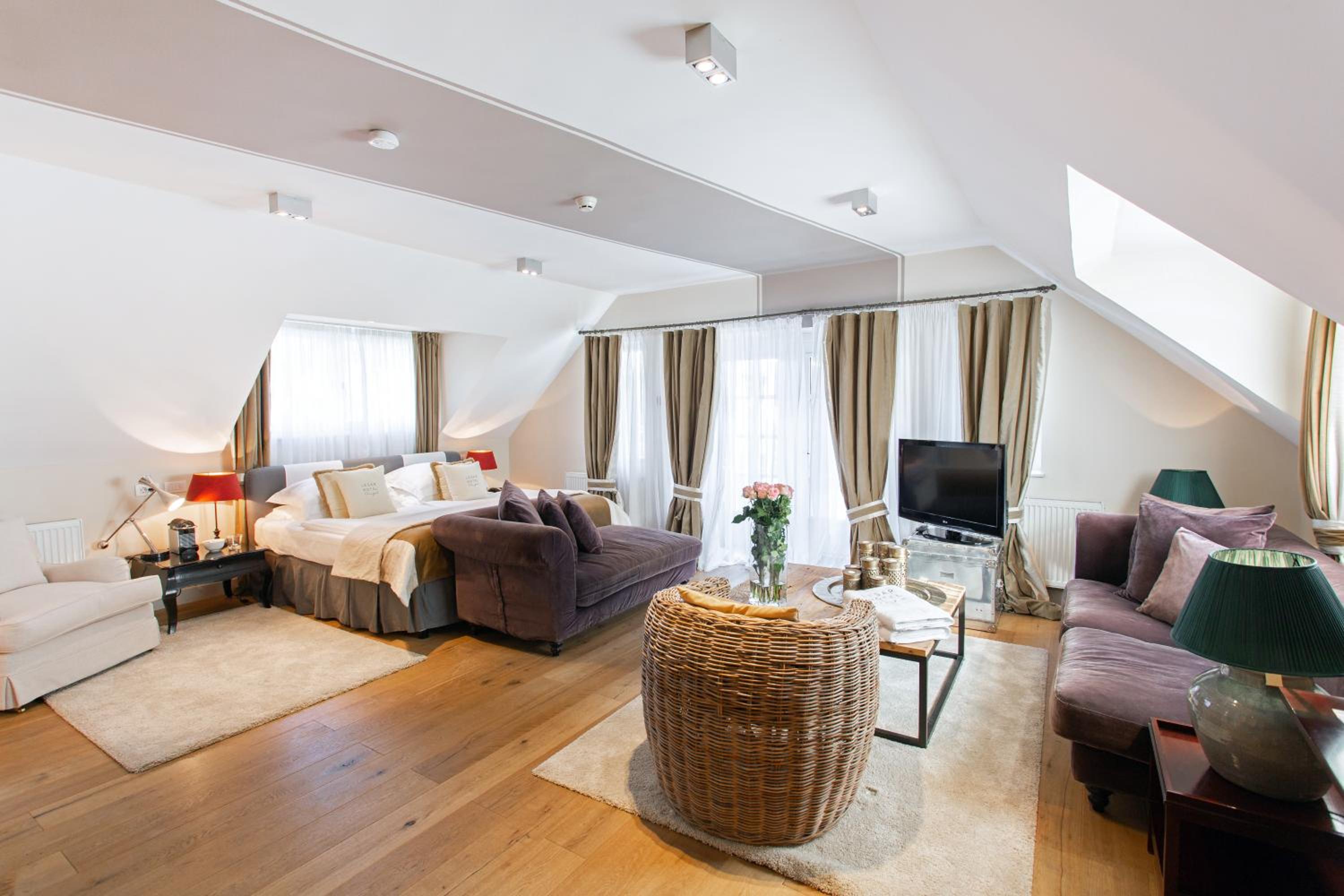 Penthouse Apartment