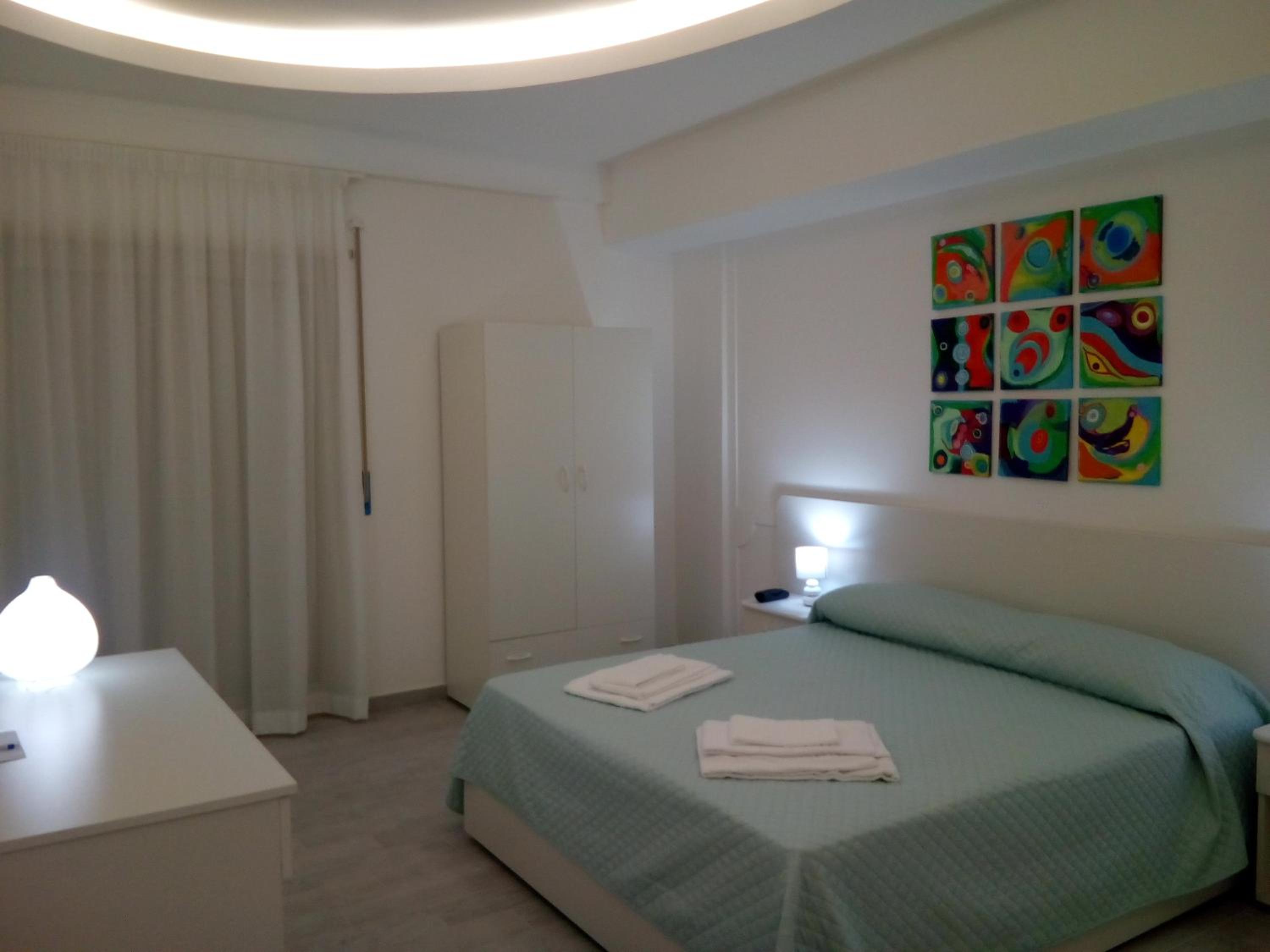 Deluxe Triple Room photo 3
