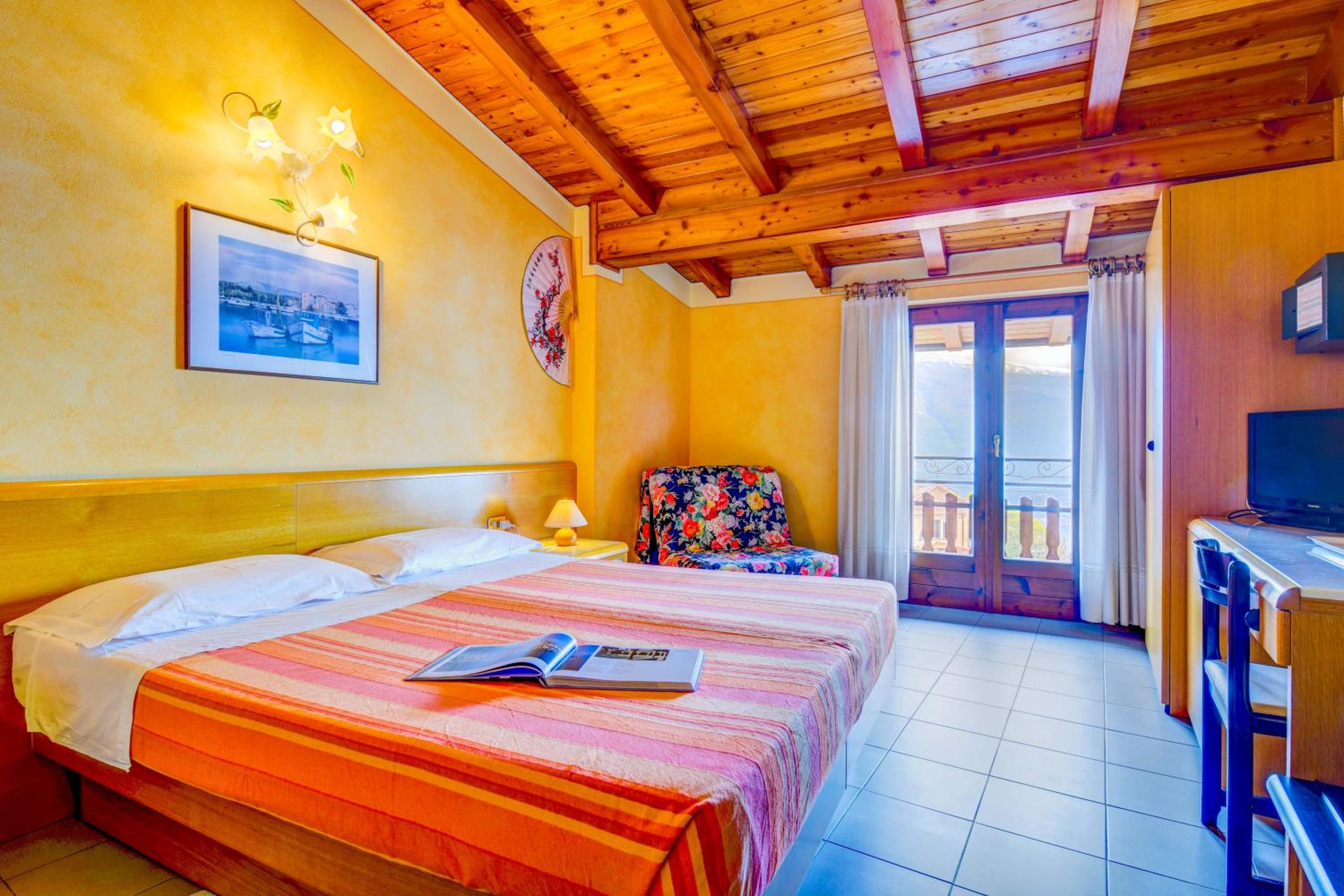 Double or Twin Room with Balcony