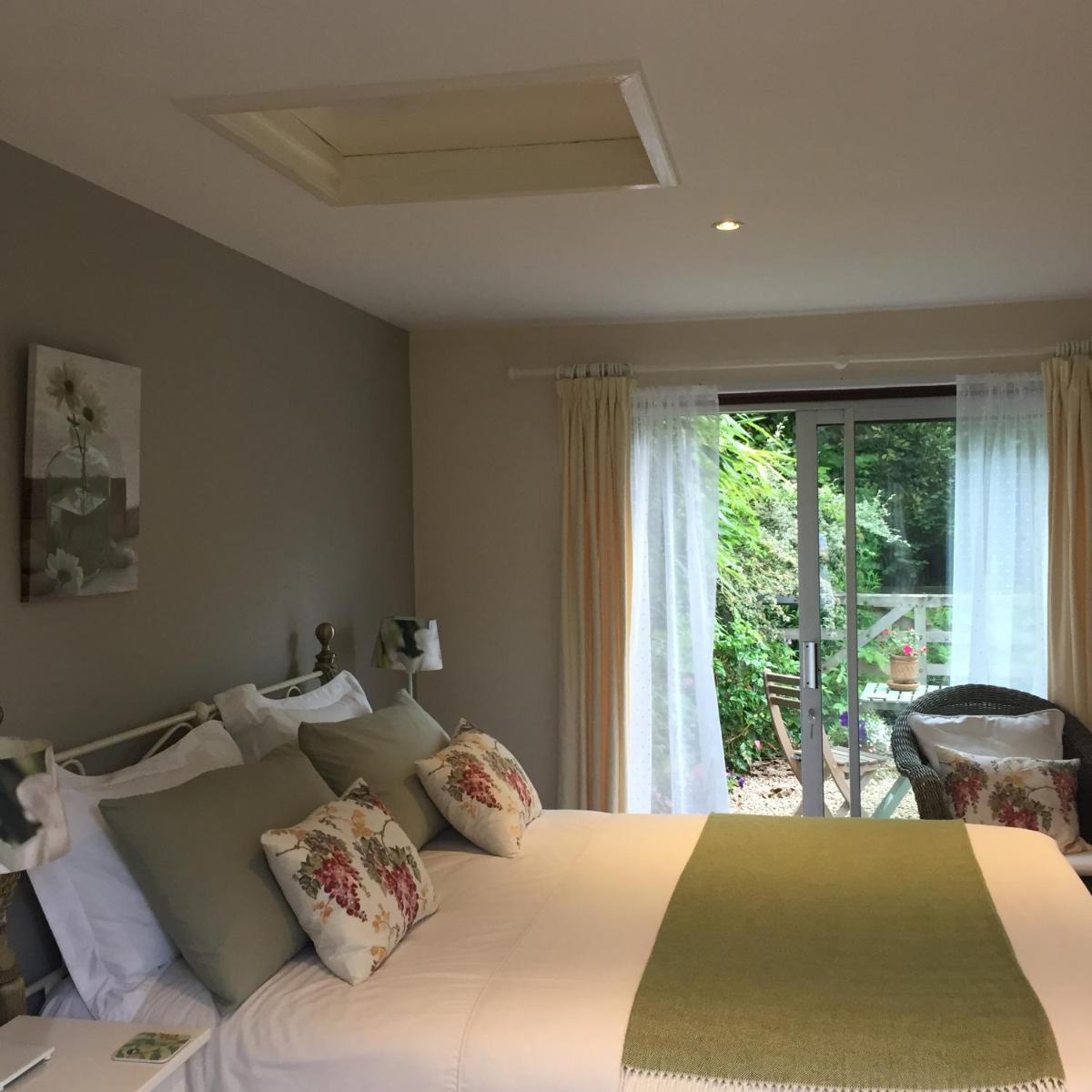 Double Room with Garden View photo 2