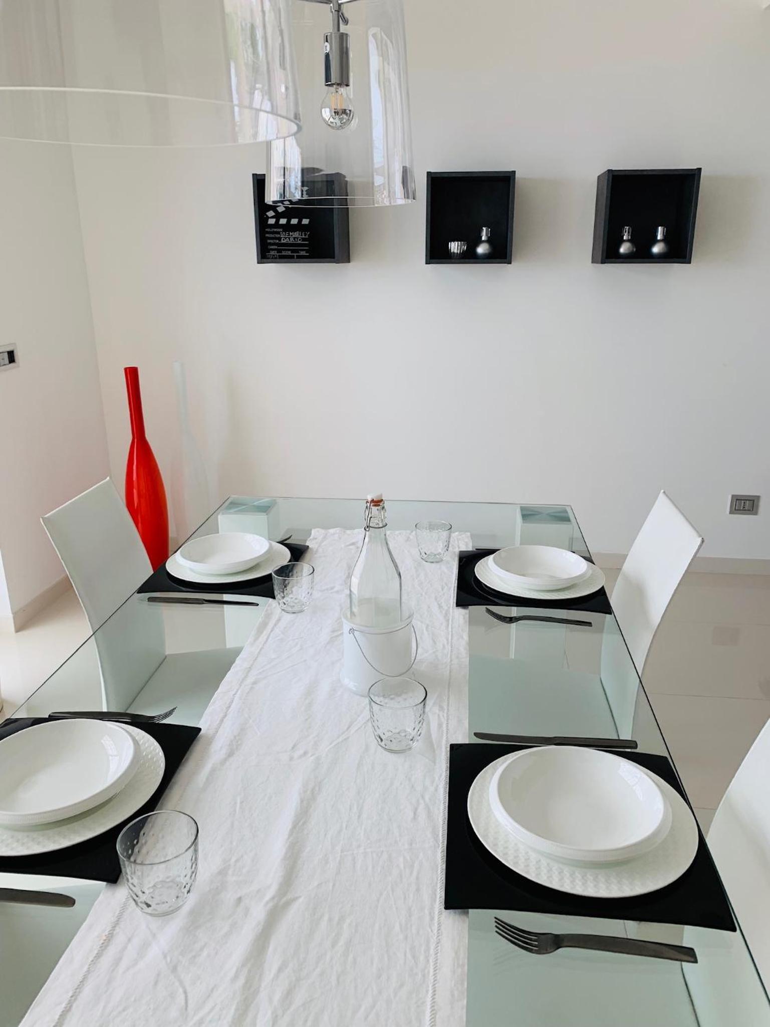 Three-Bedroom Villa photo 3