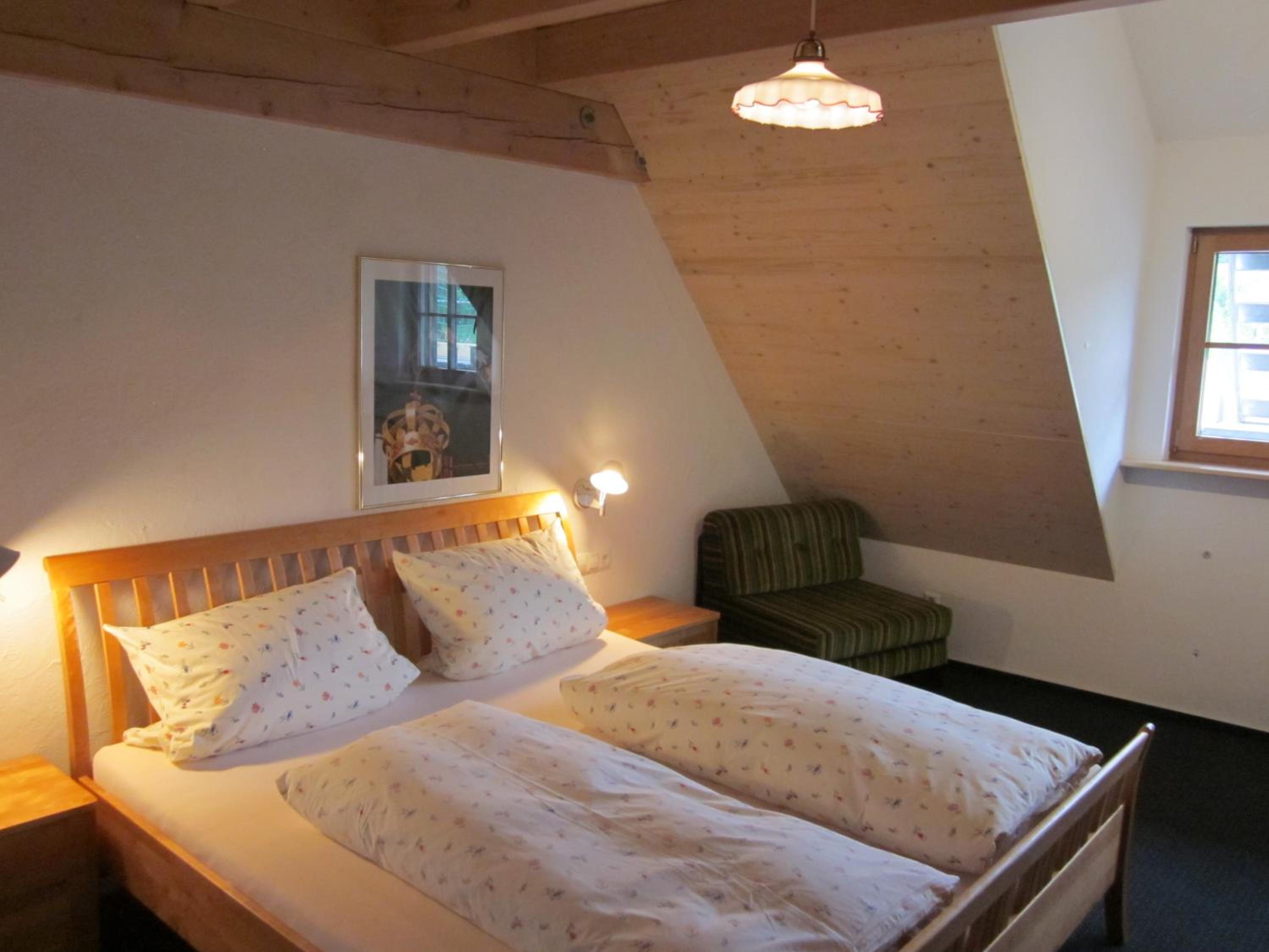 Double Room with Private External Bathroom - Photo 1