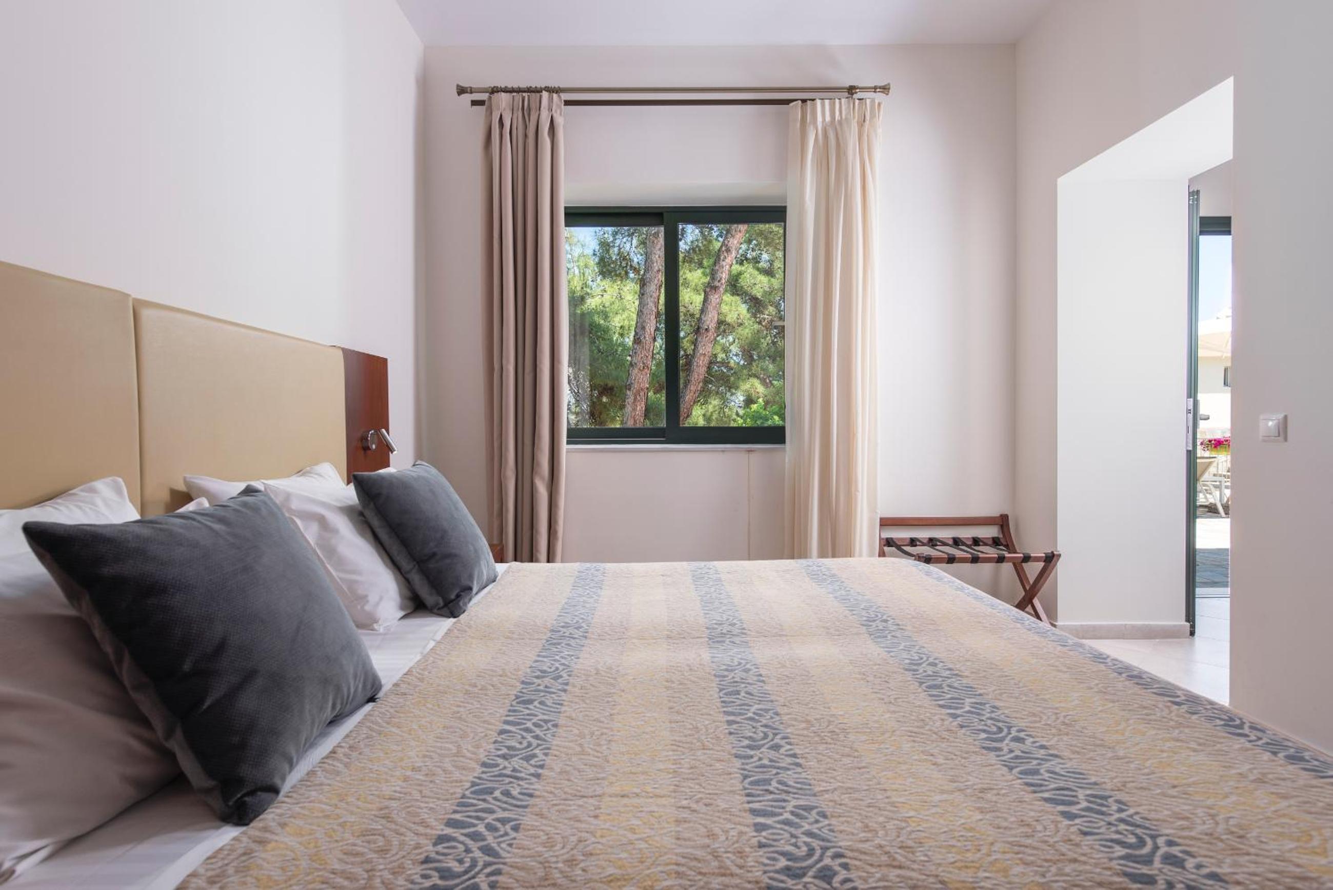 Family Suite with Sea View photo 1