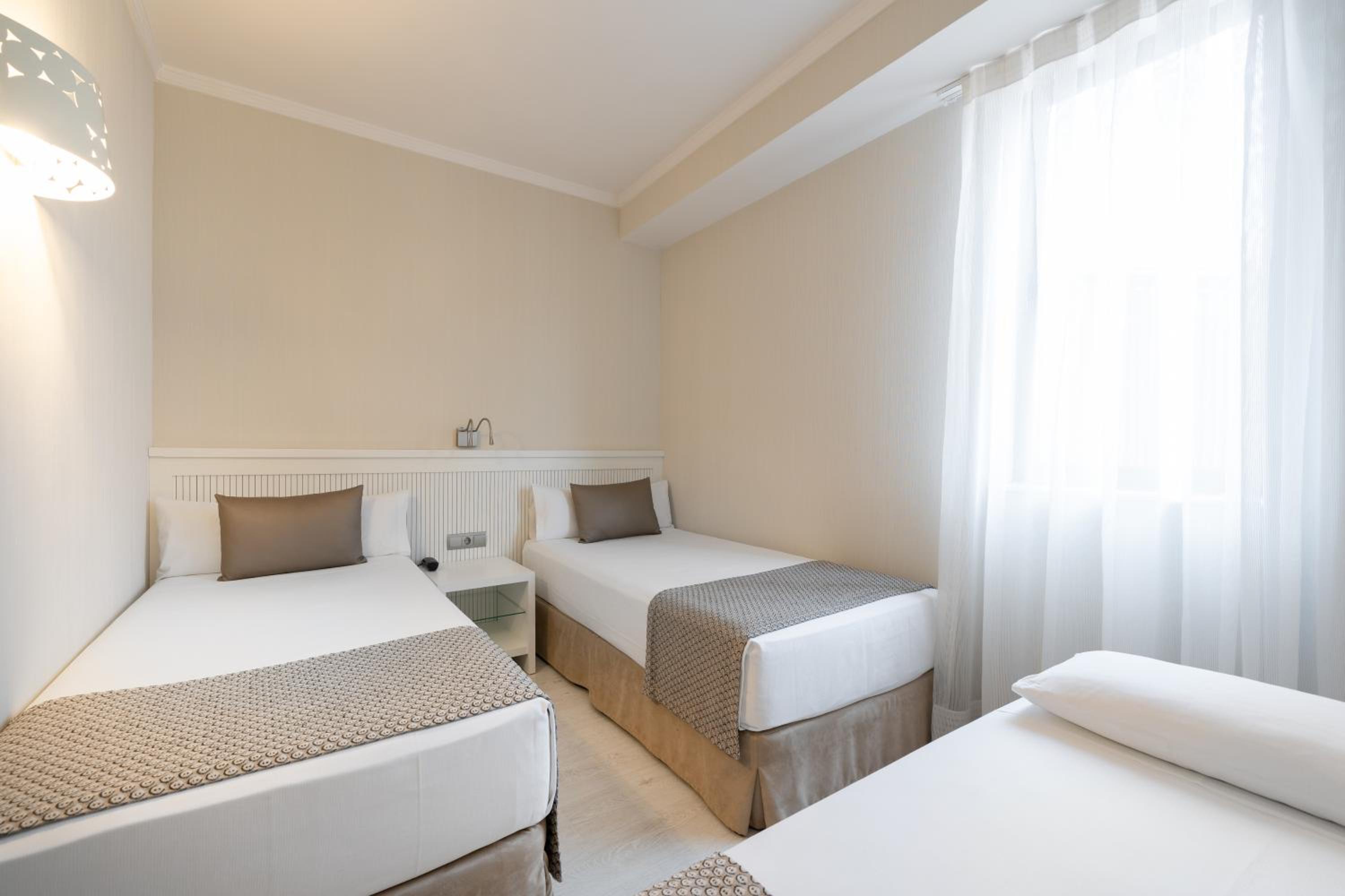 Triple Room photo 3