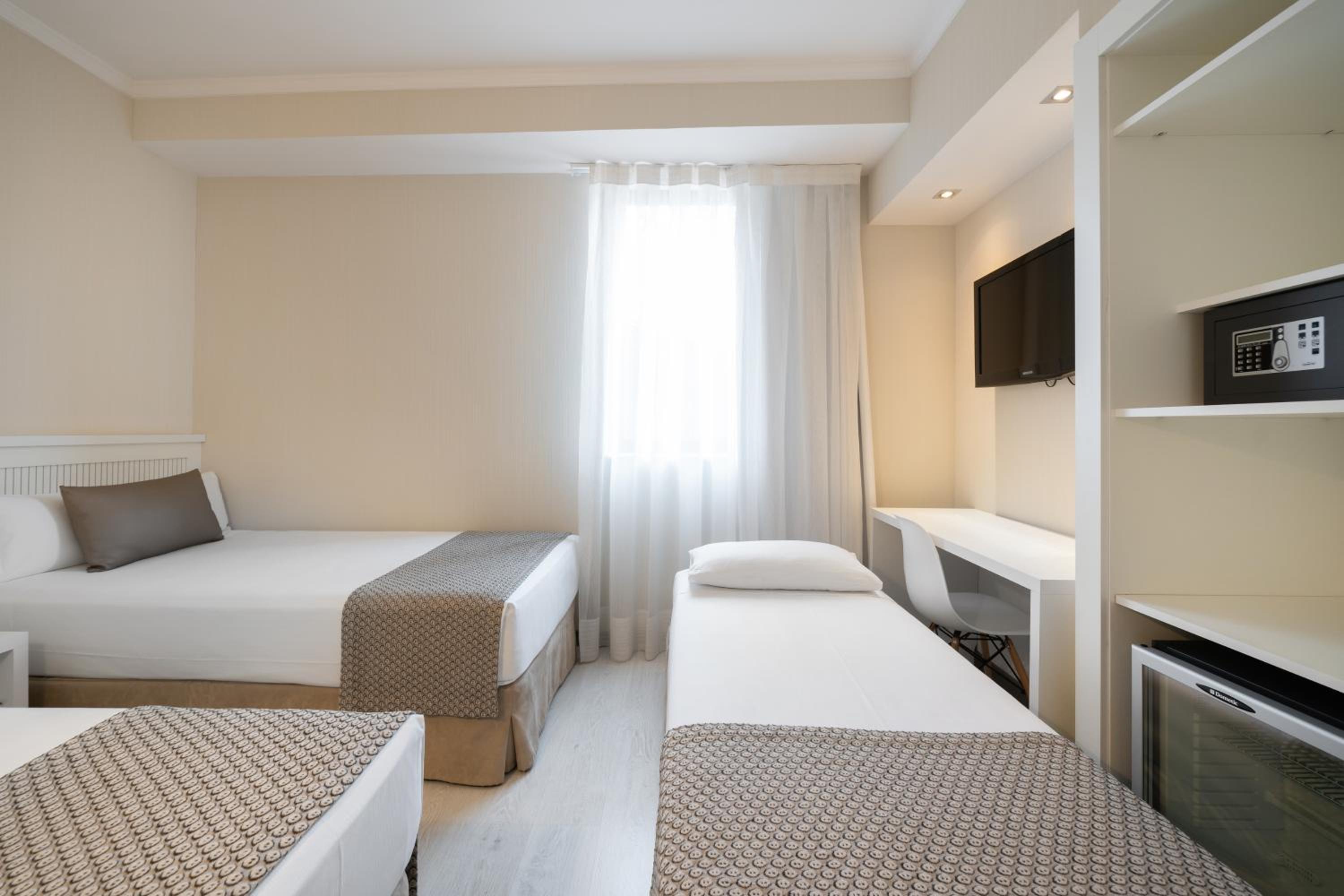 Triple Room photo 2