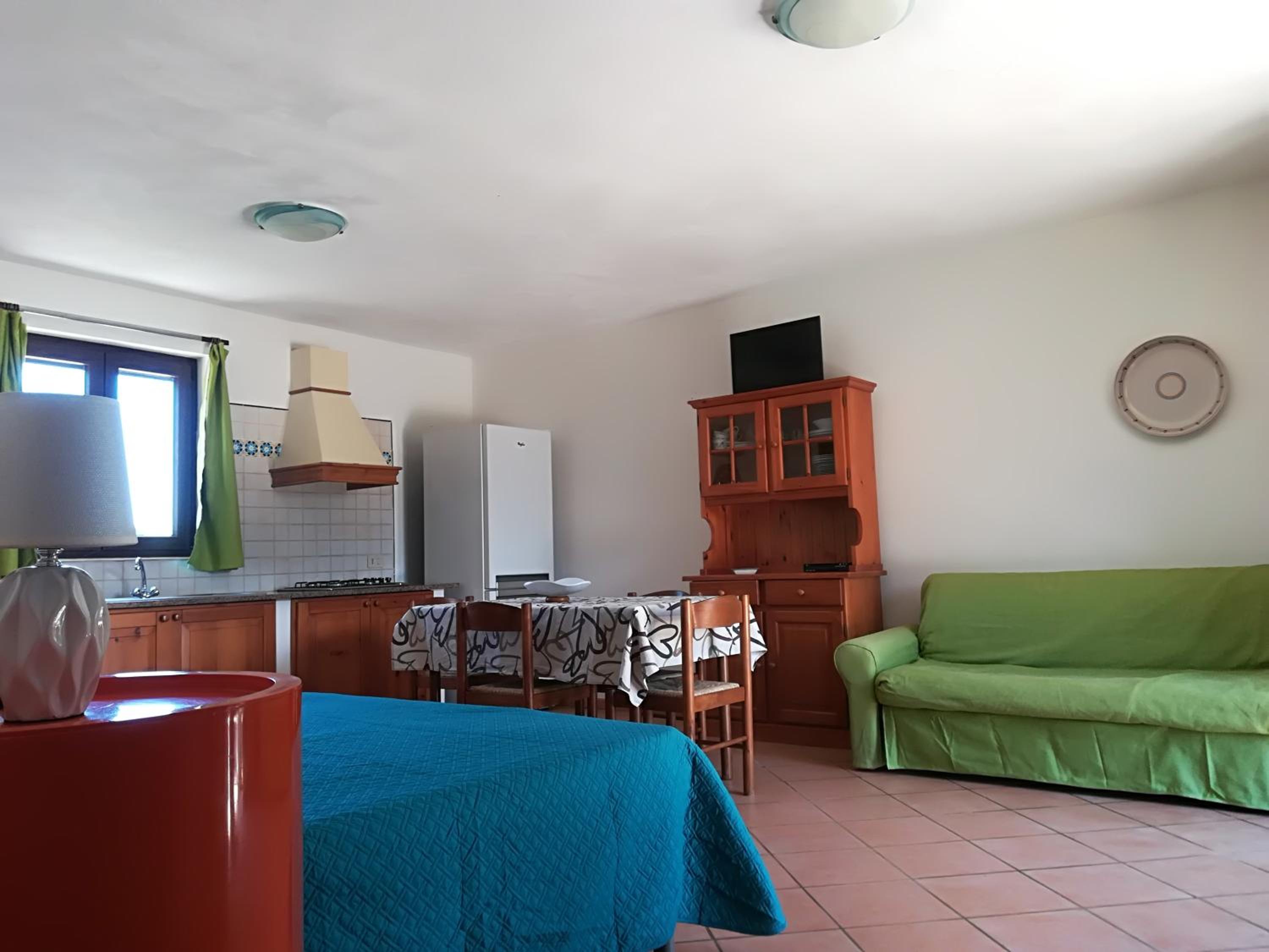 Studio (2 Adults)