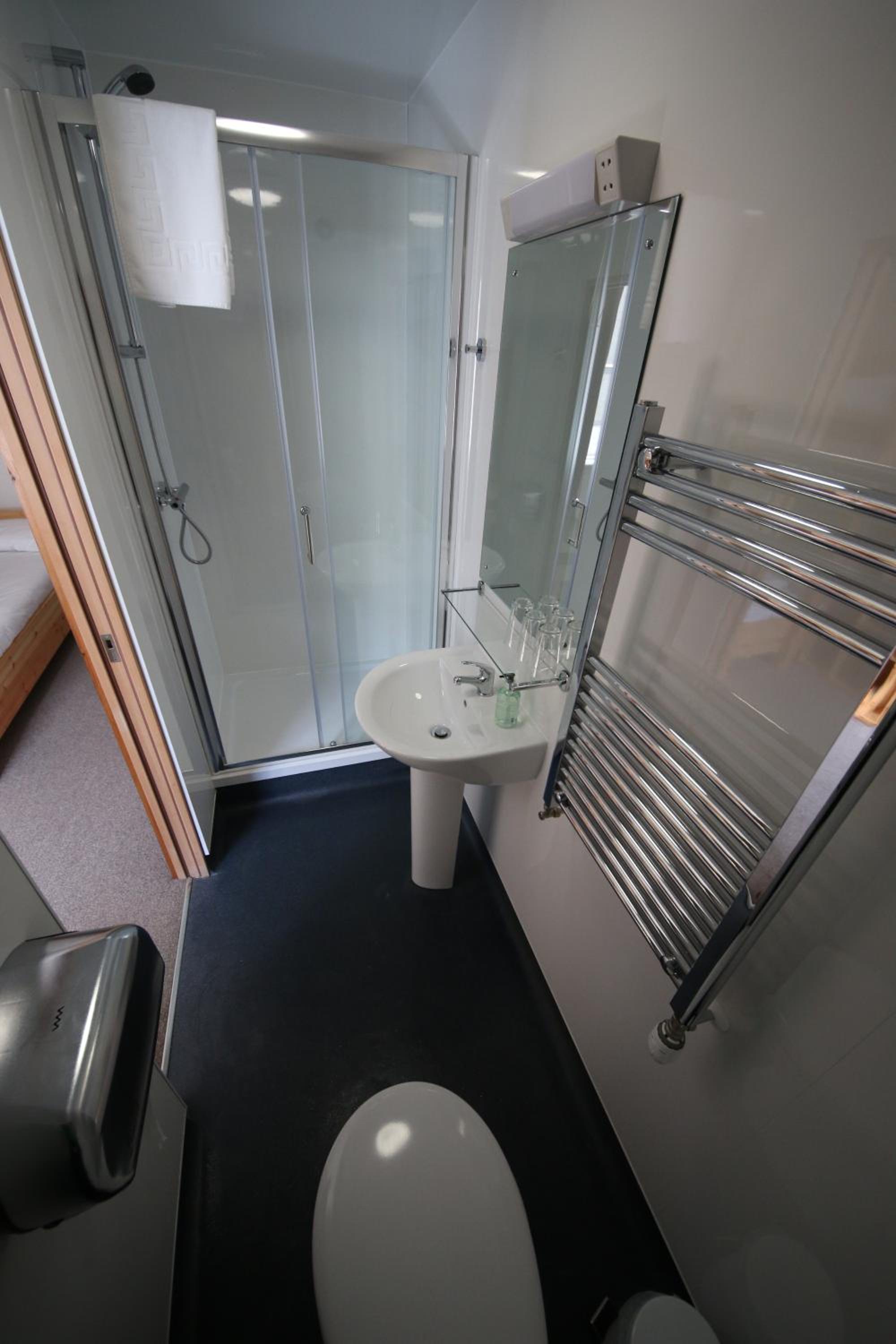 Single Room photo 2