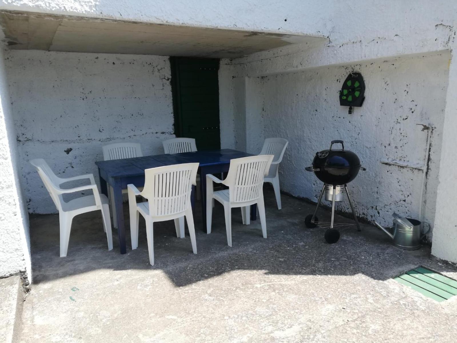 Apartment with Balcony photo 1