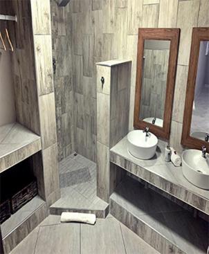 Family Room - Photo 4