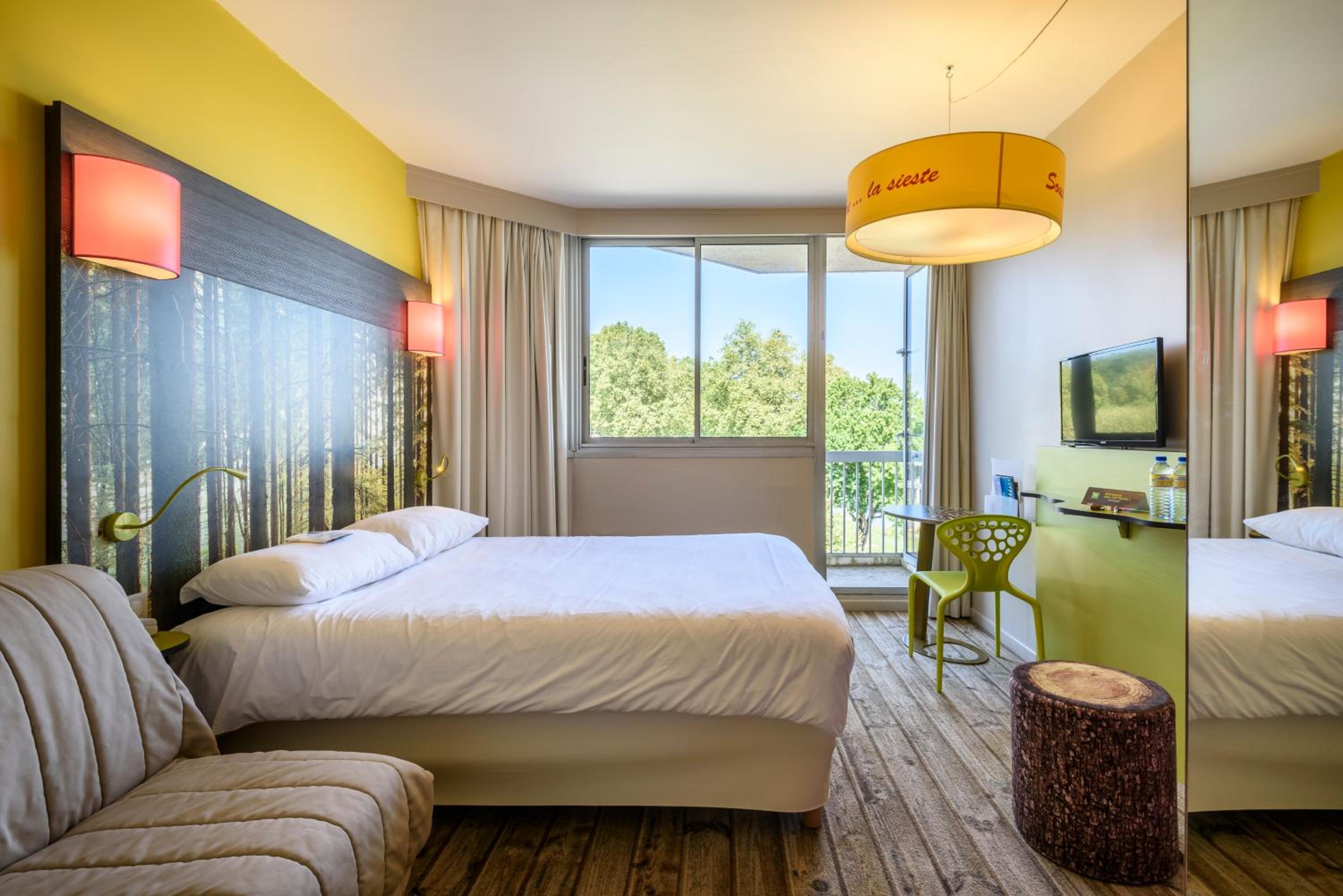 Standard Double Room - Photo 1