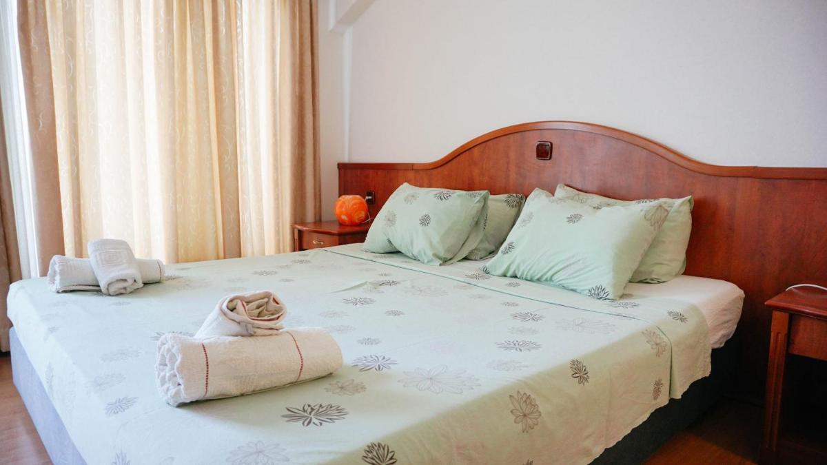 Studio Apartment with Sea View photo 2