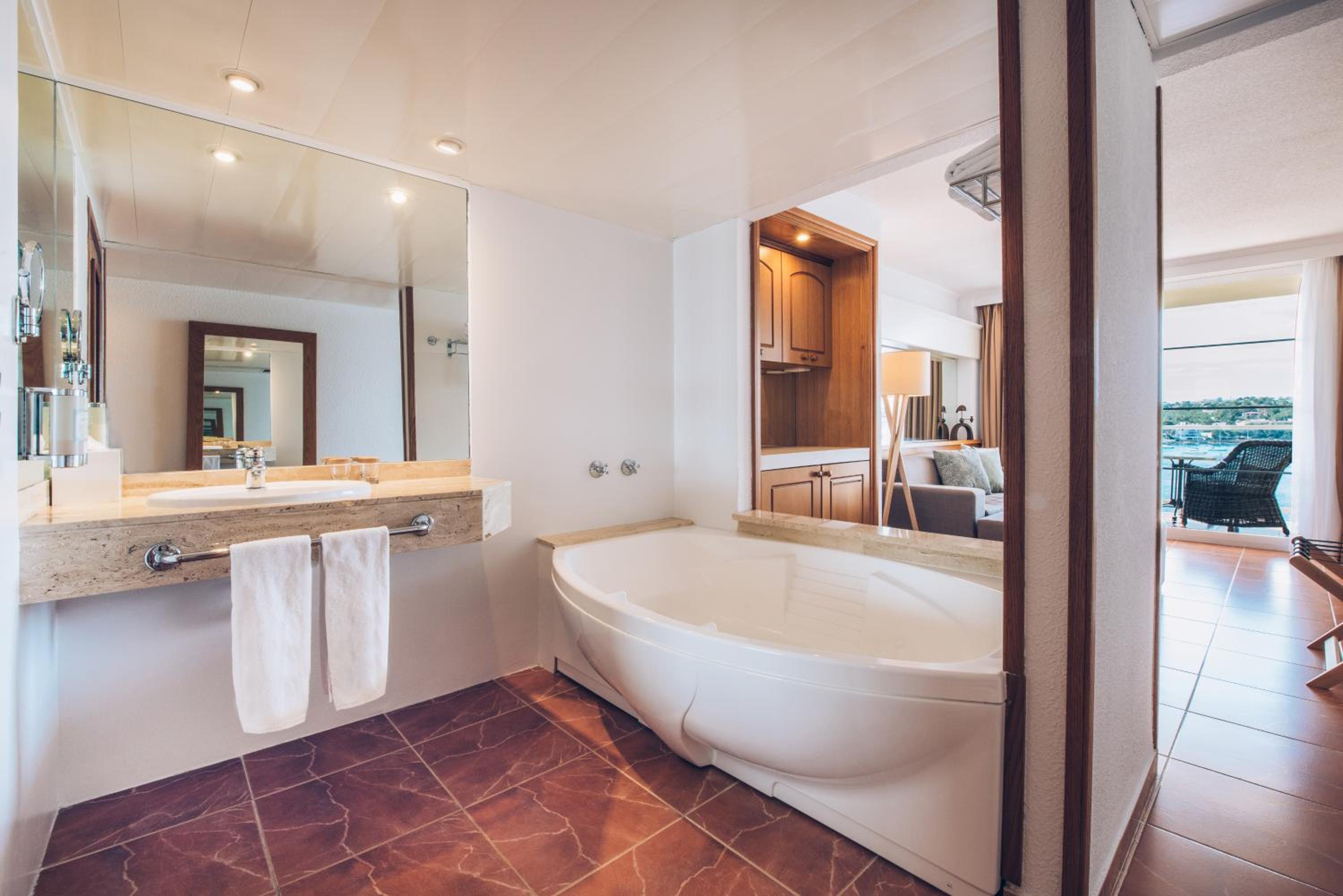 Star Prestige Suite Sea View