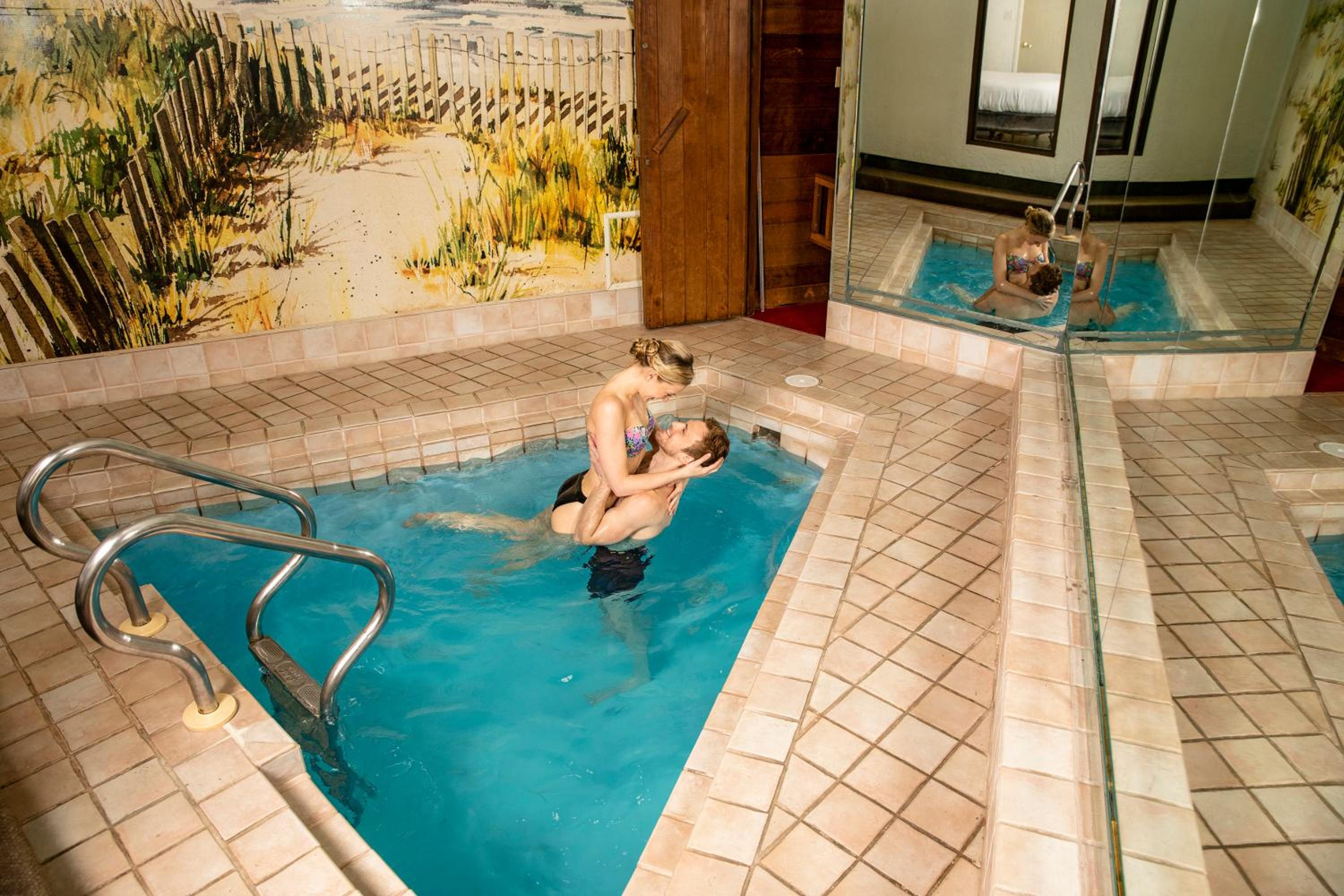 Garden of Eden Apple Suite - Photo 3