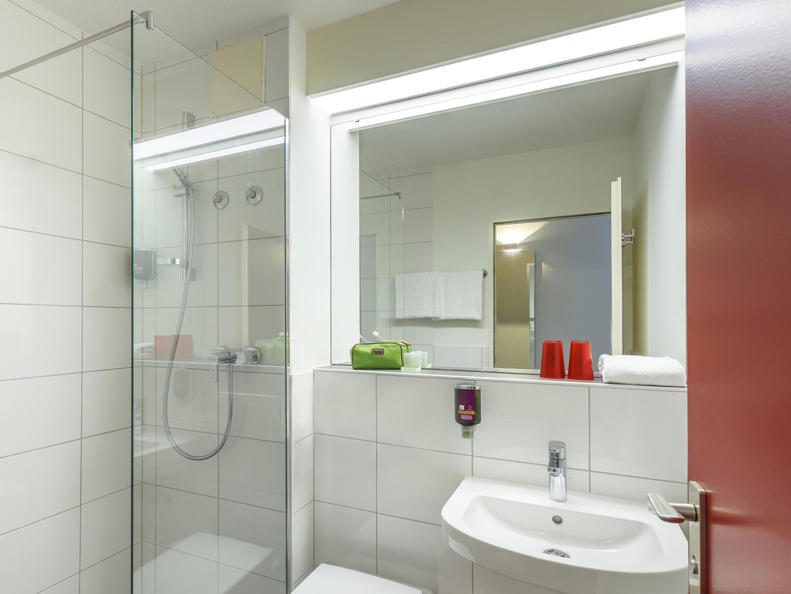 Standard Single Room photo 2