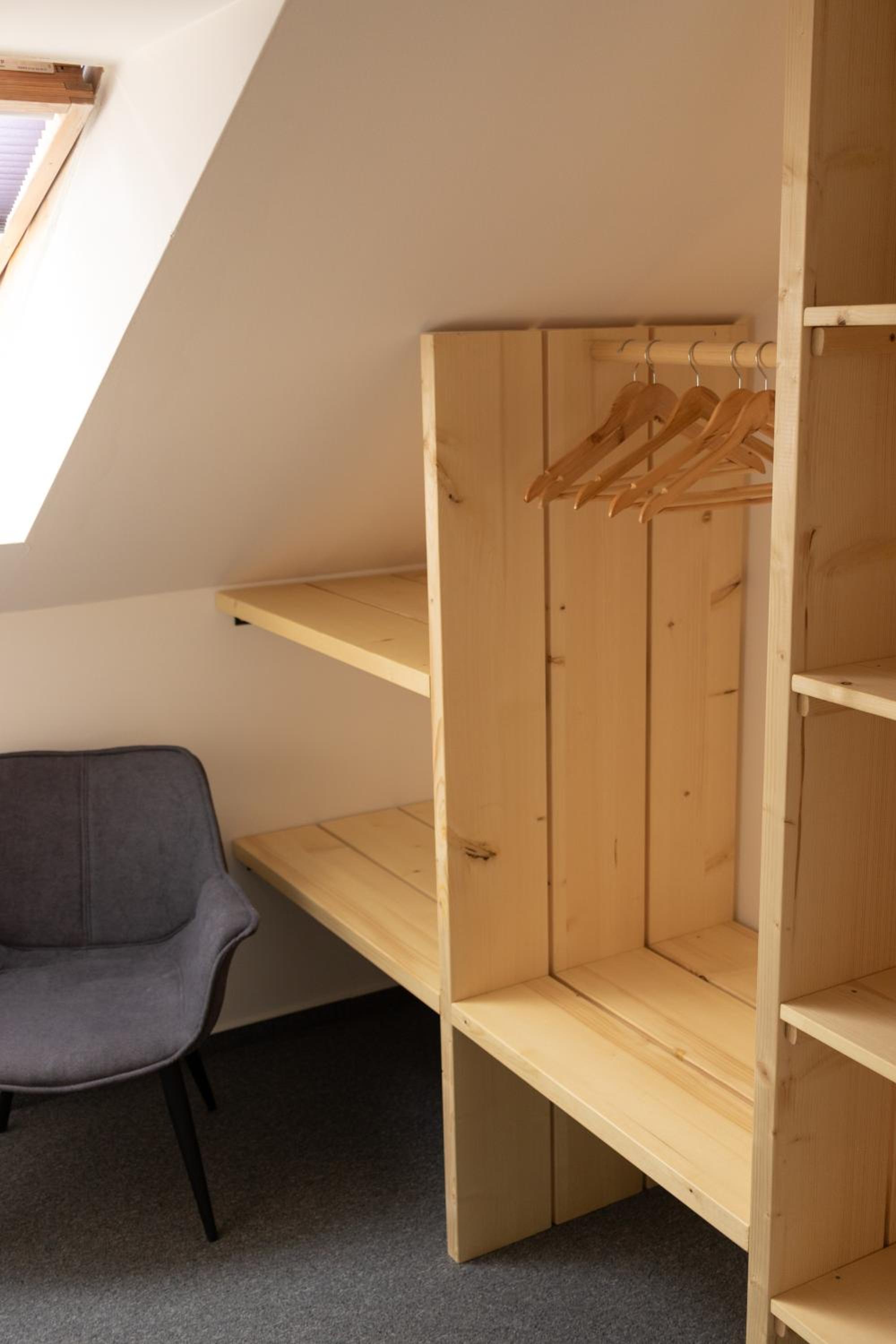 One-Bedroom Suite - Photo 12