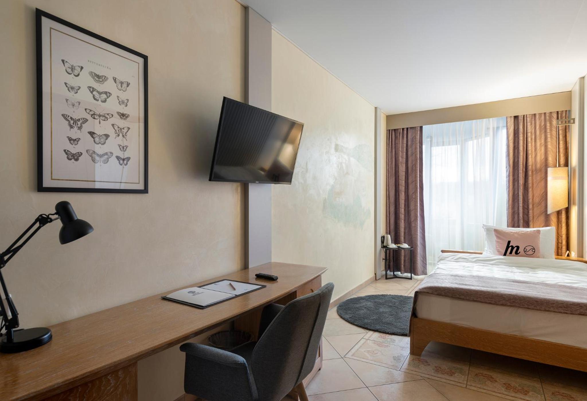Budget Double Room photo 2