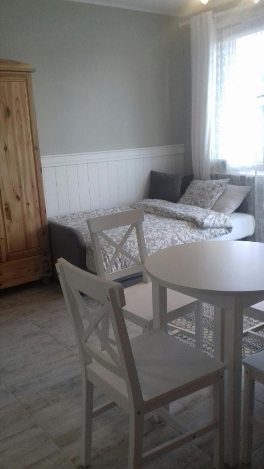 Apartment photo 2