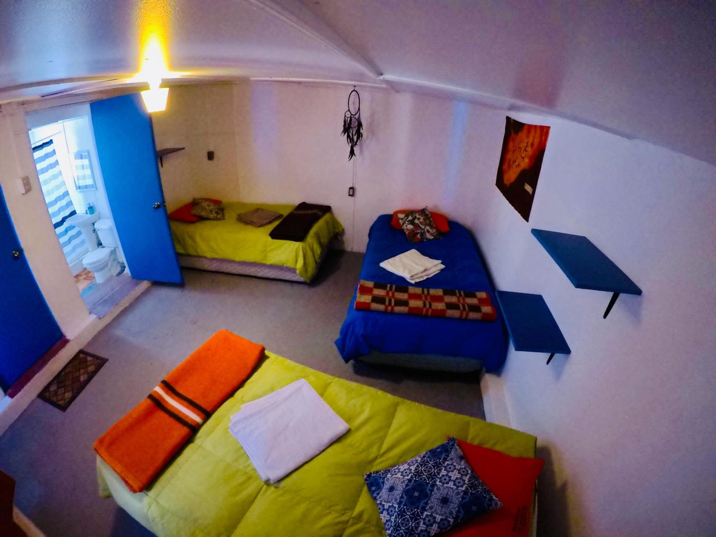 Triple Room with Private Bathroom photo 1