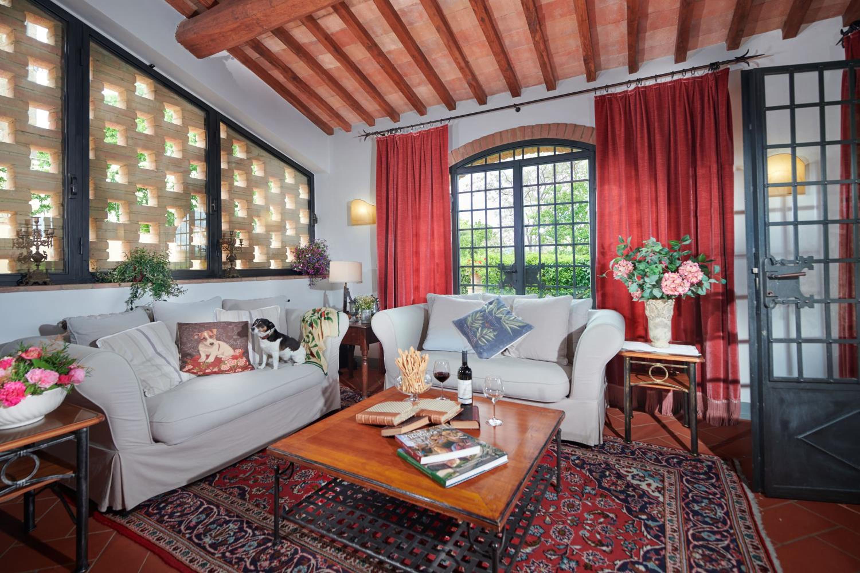 Two-Bedroom Apartment - Split Level (4 Adults)