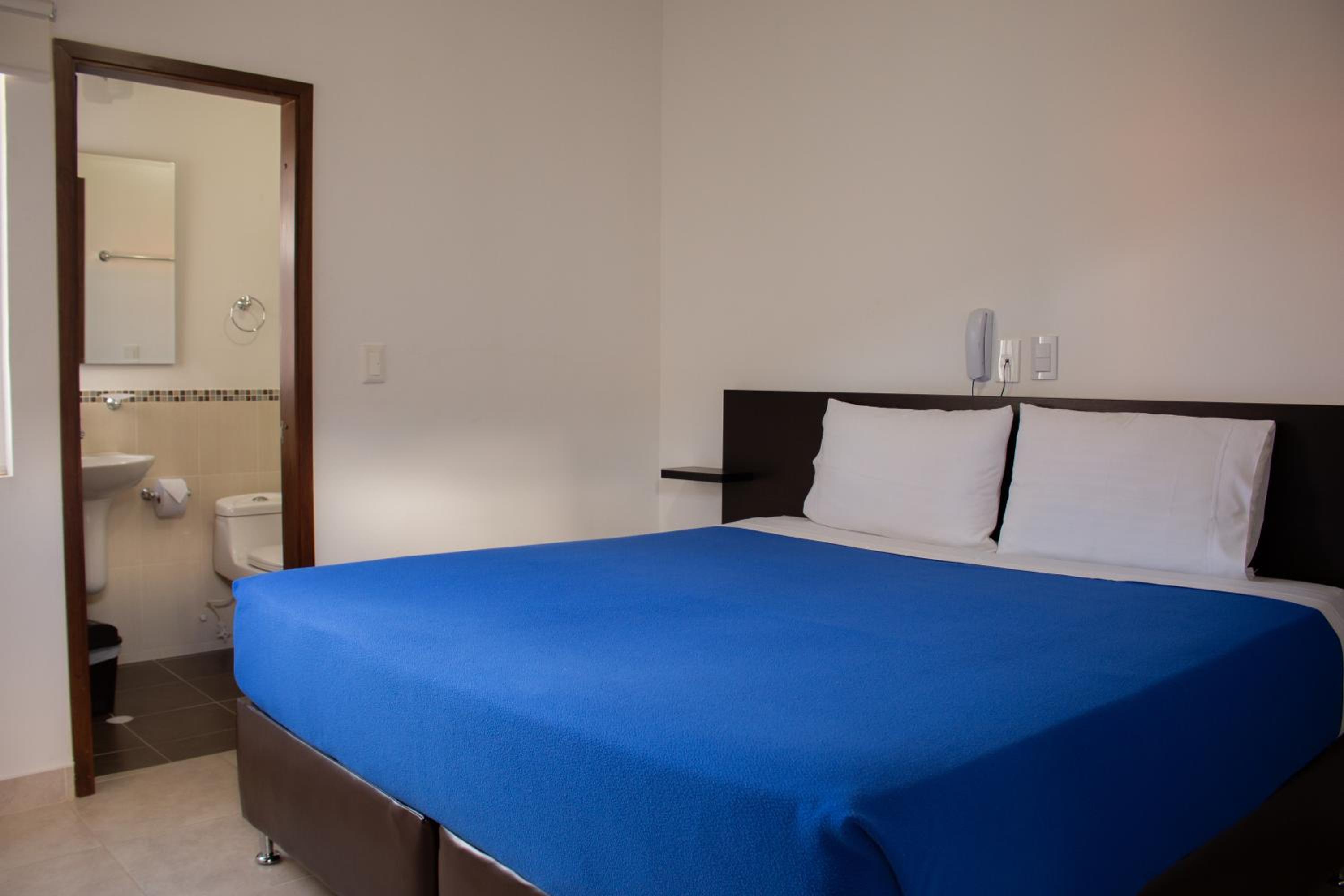 Single Room photo 2