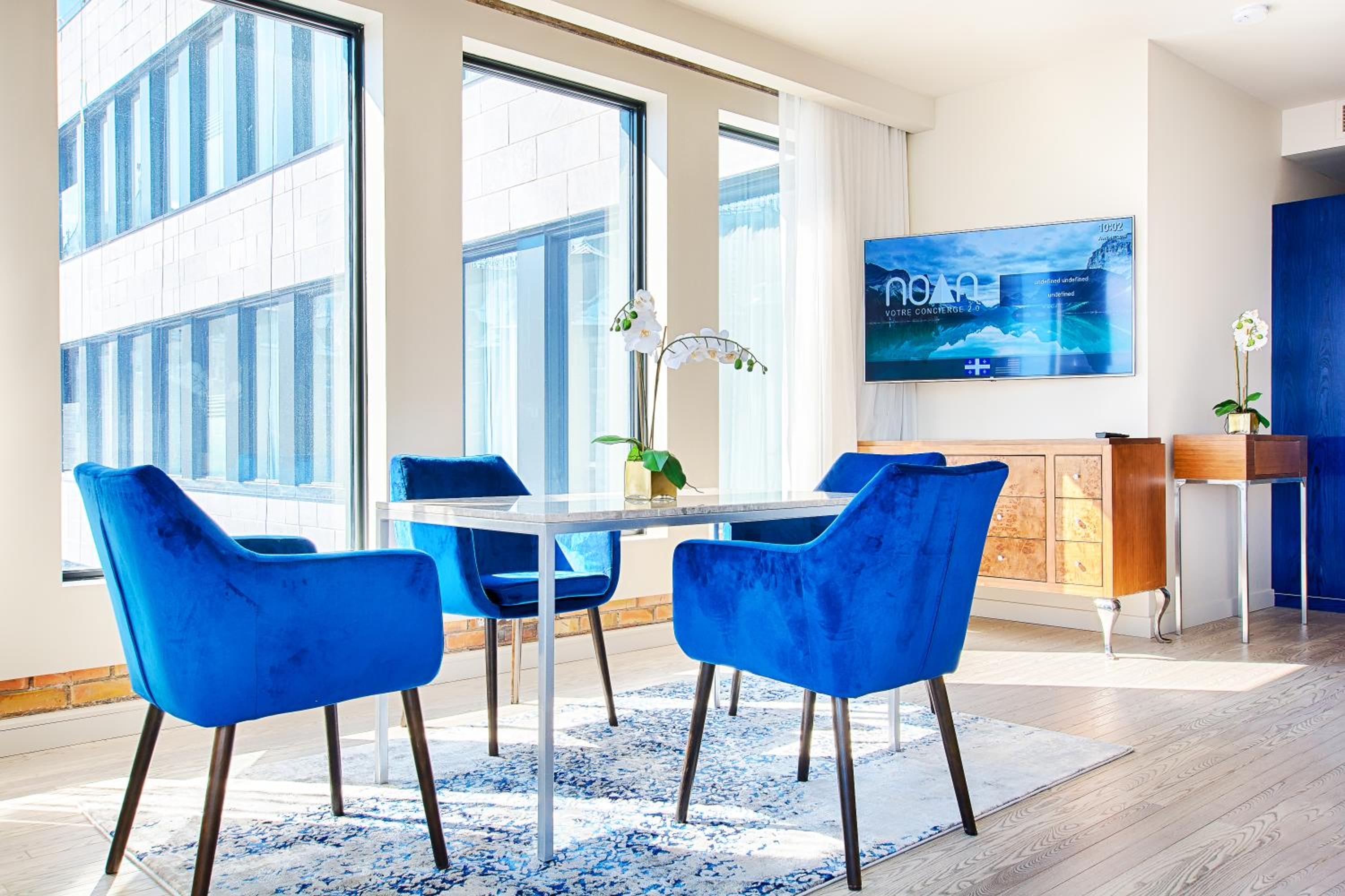 Superior Studio  with city view