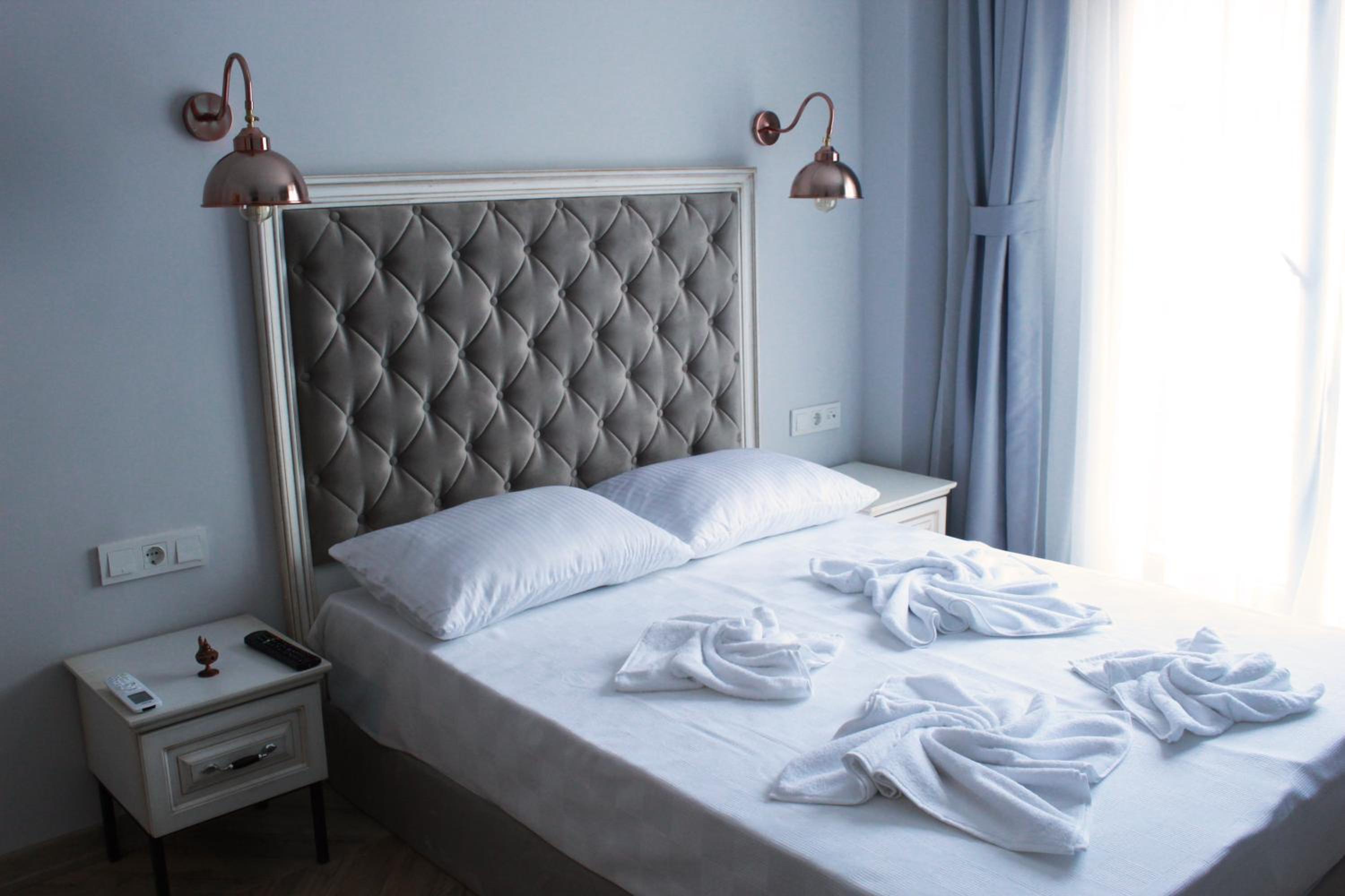 Large Standard Double Room photo 1