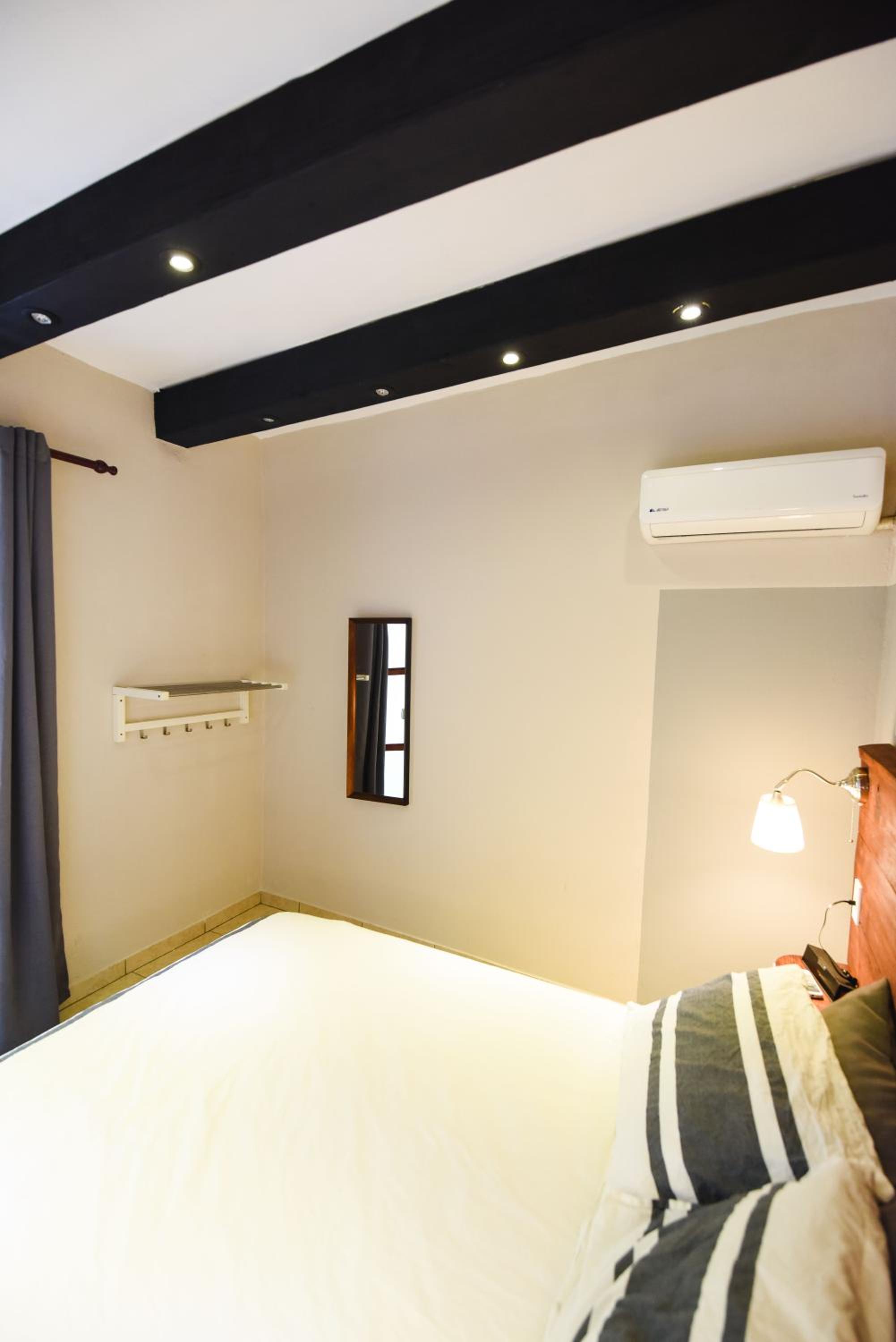 Double Room with Private Bathroom Cuzco photo 3