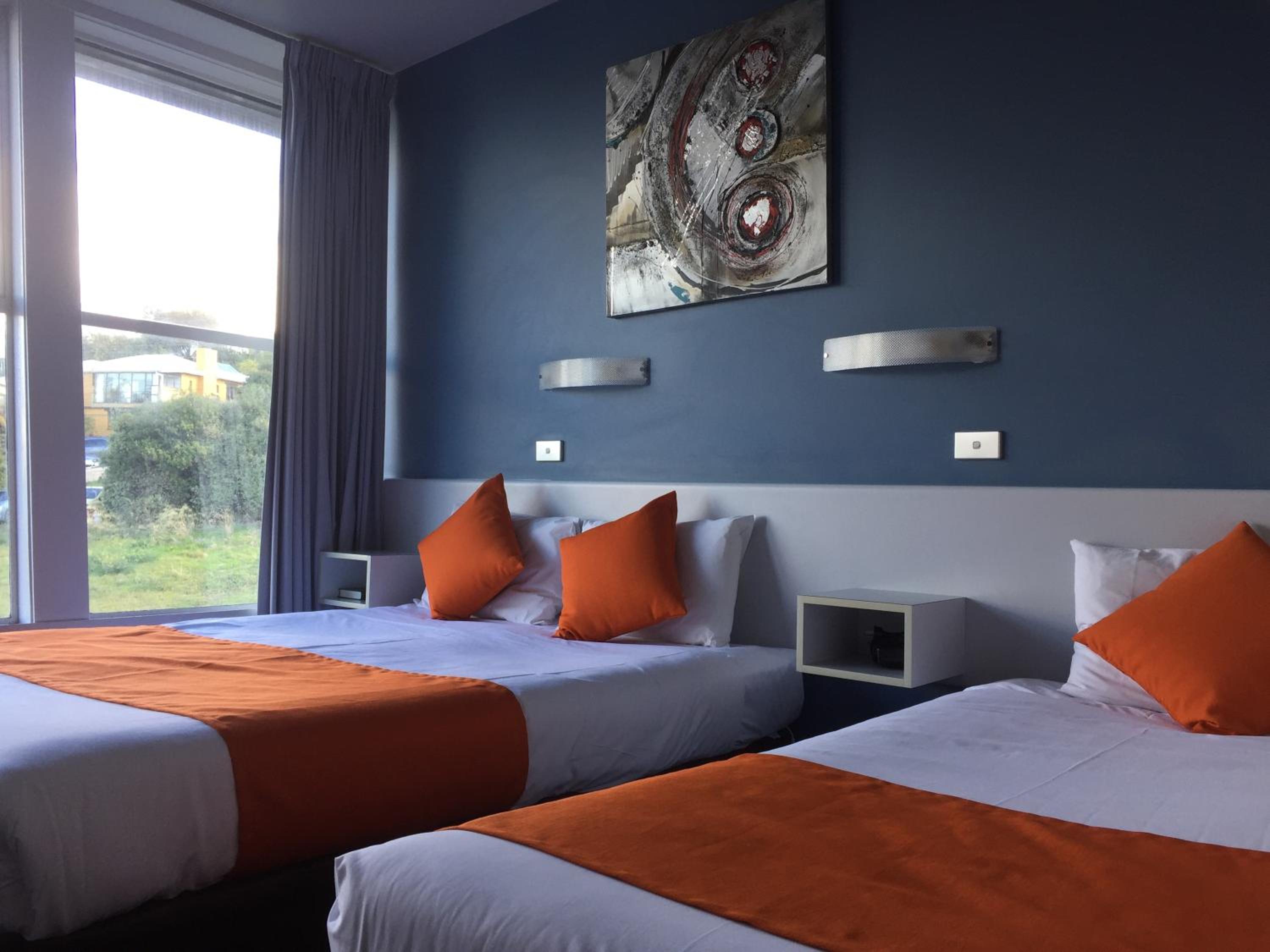 Deluxe Double Room with Extra Bed - Photo 4