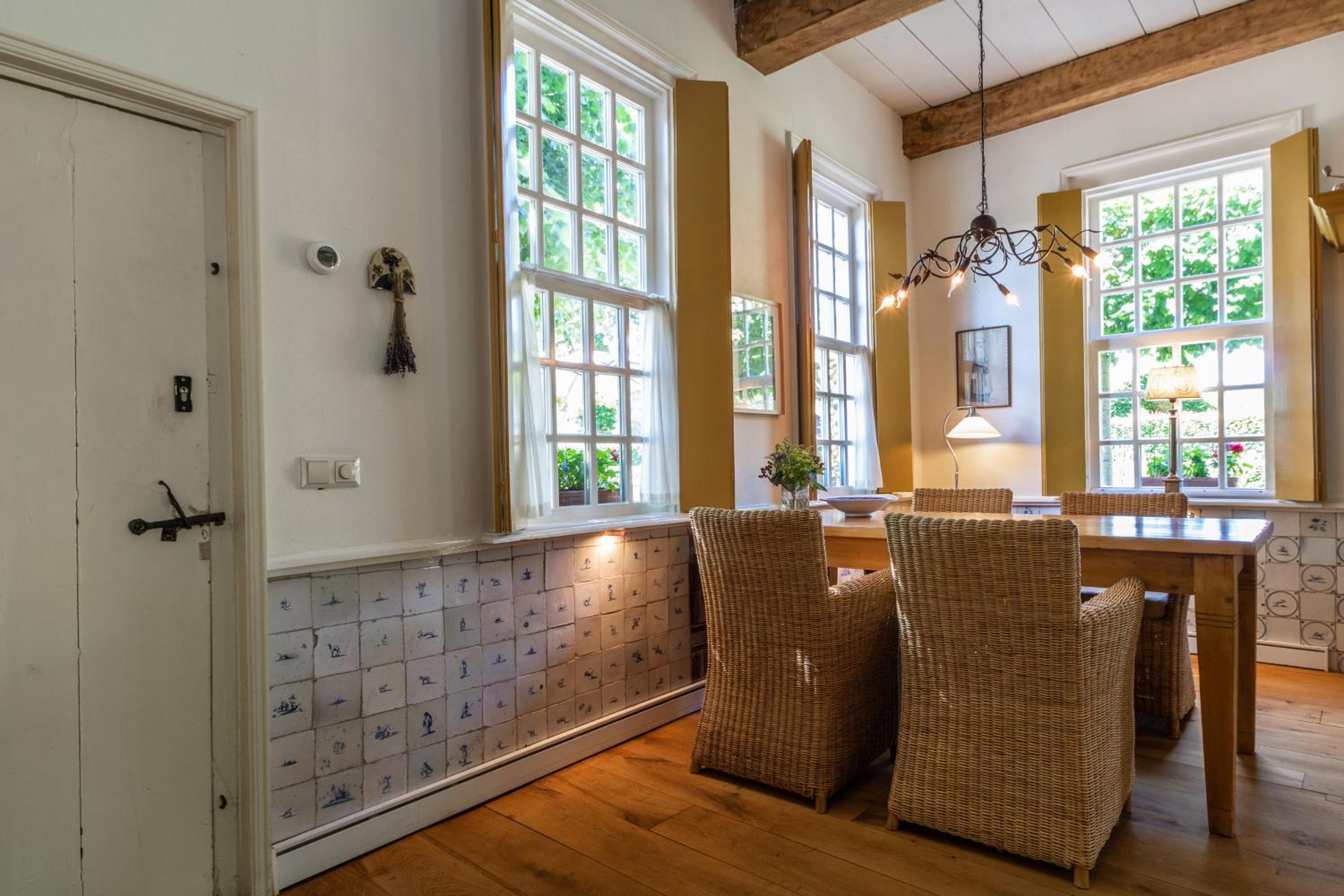One-Bedroom Apartment with Garden View photo 2