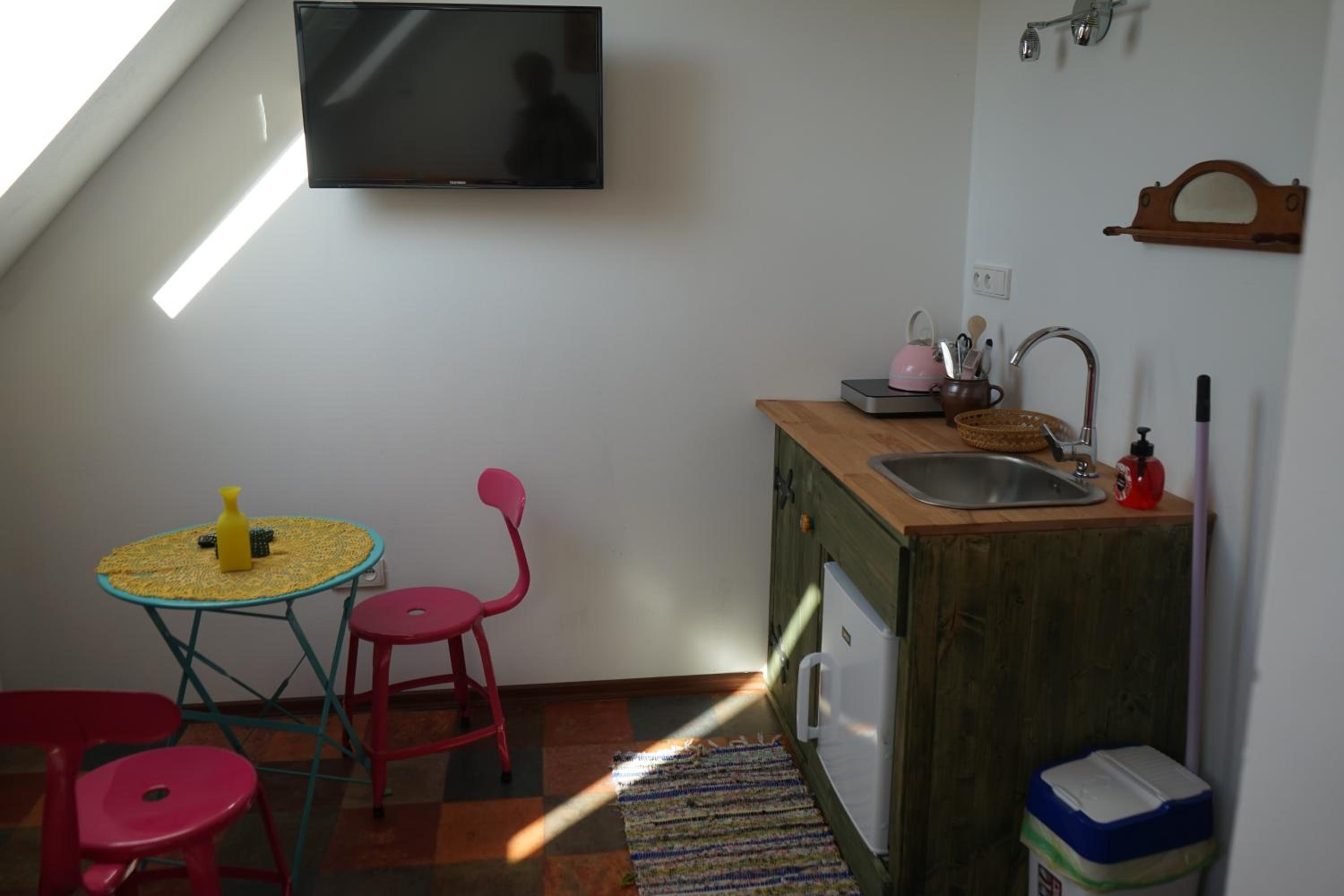 Double Room with Private Bathroom photo 3