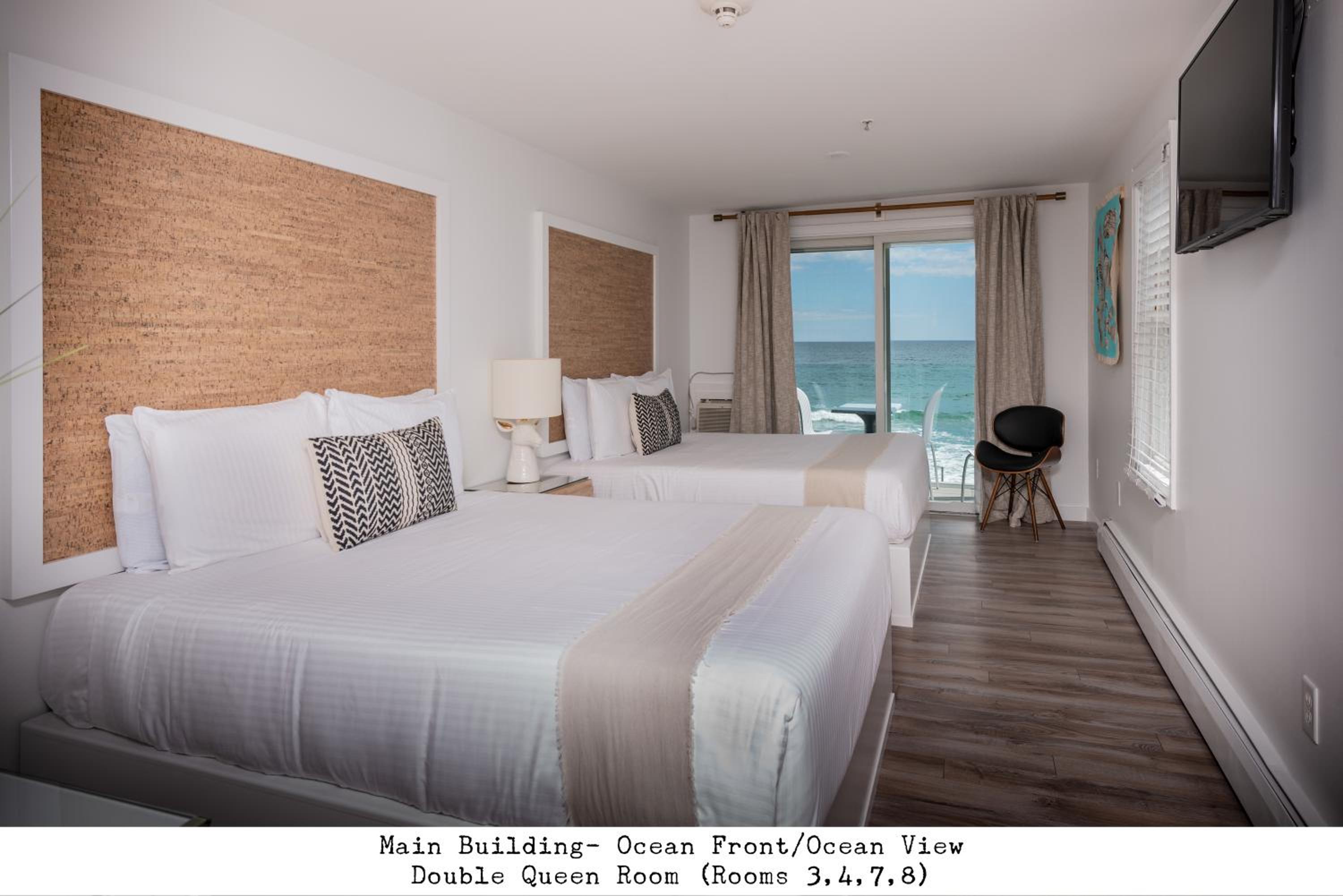 Double Room with Balcony - Main Building 3