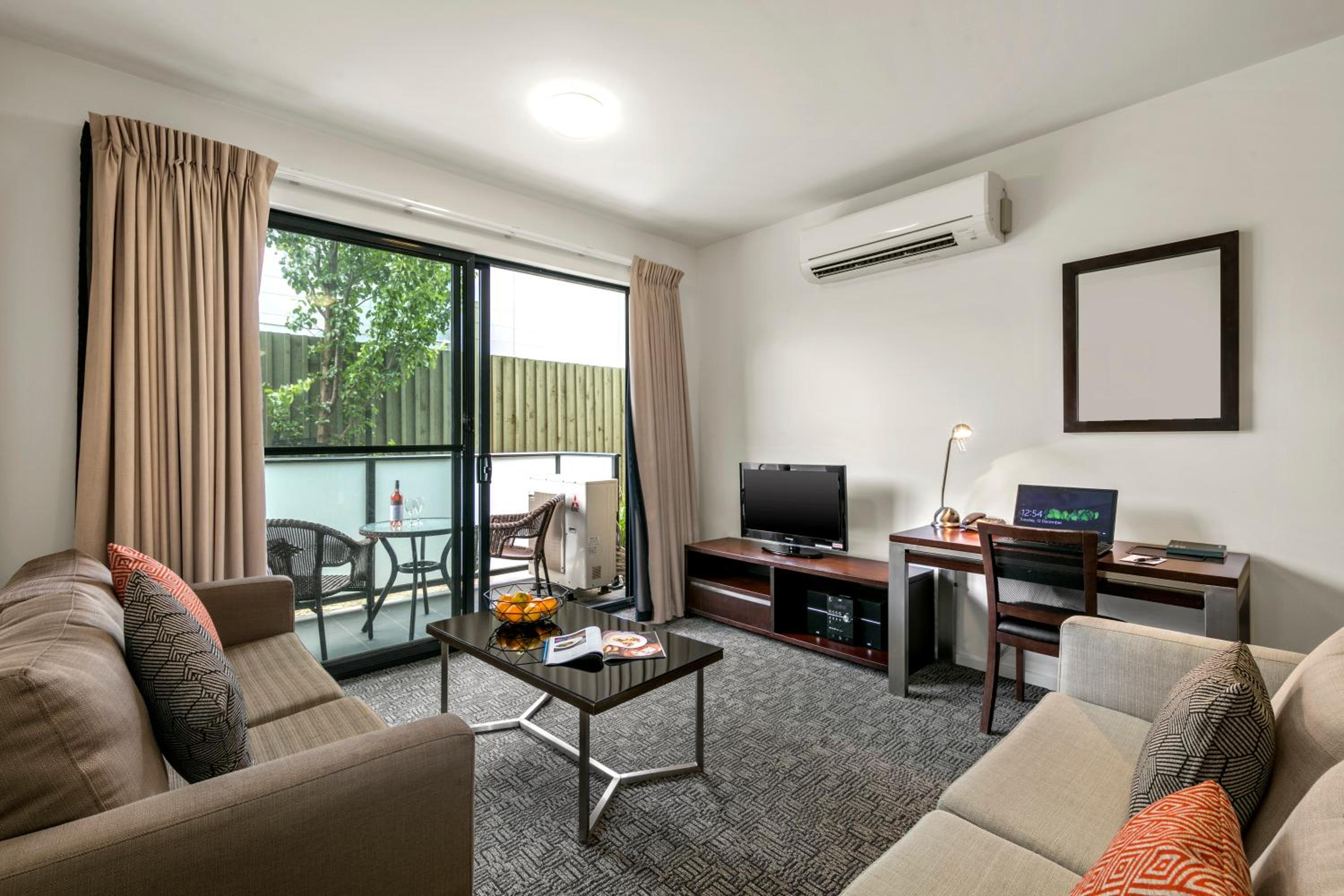 One-Bedroom Apartment - Photo 1