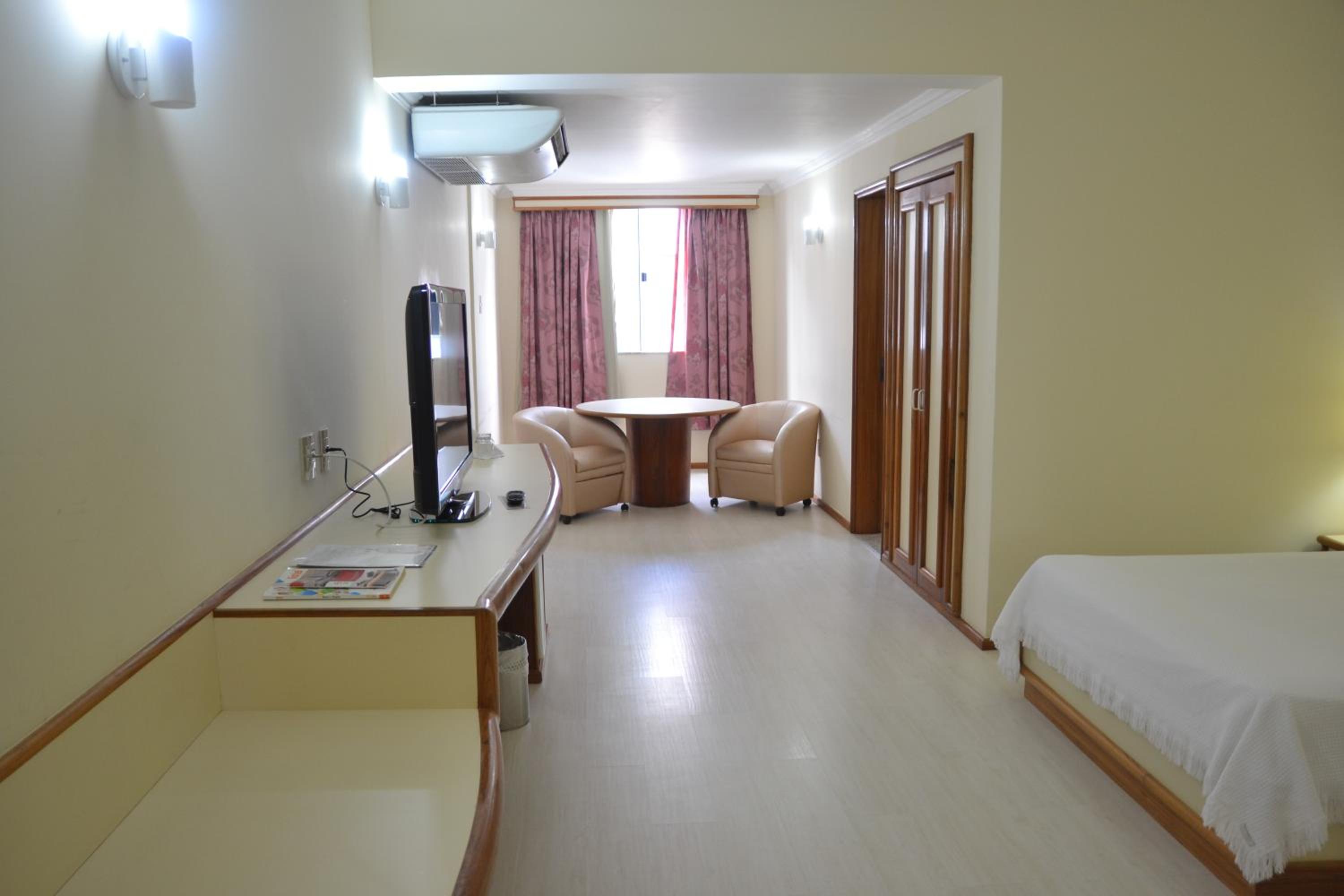 Queen Room