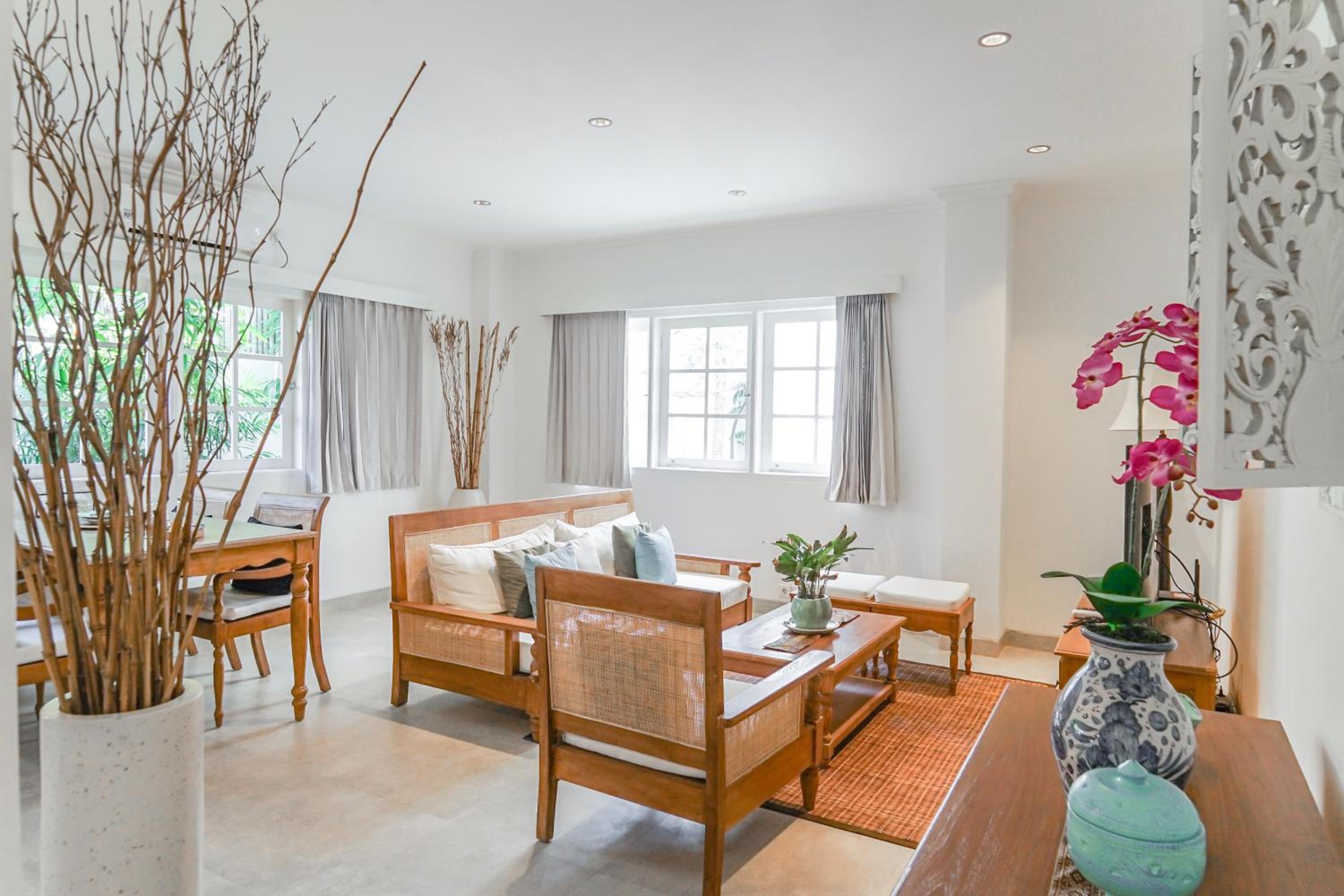 Two-Bedroom Suite - Photo 17