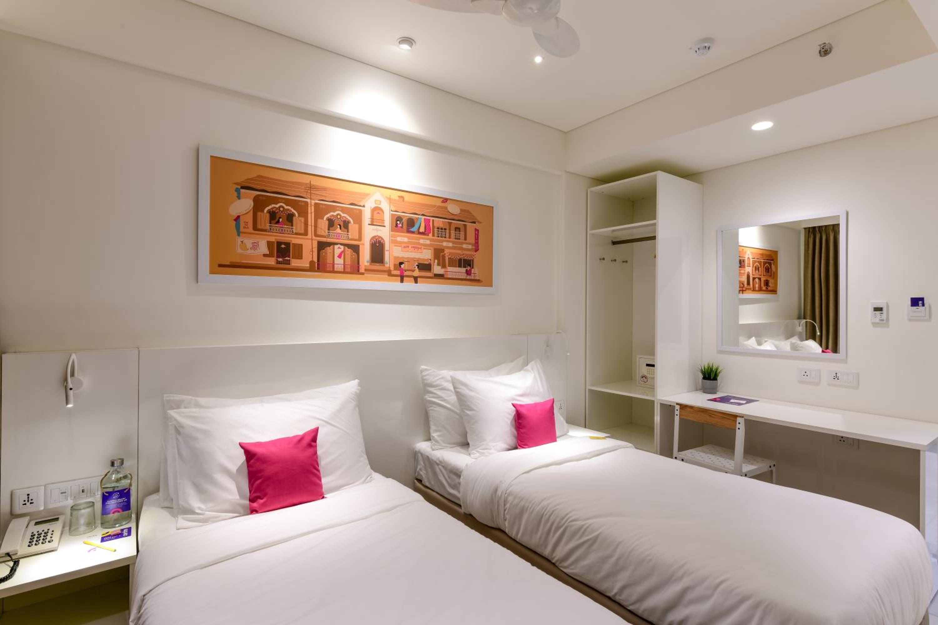 Superior Twin Room - Photo 3