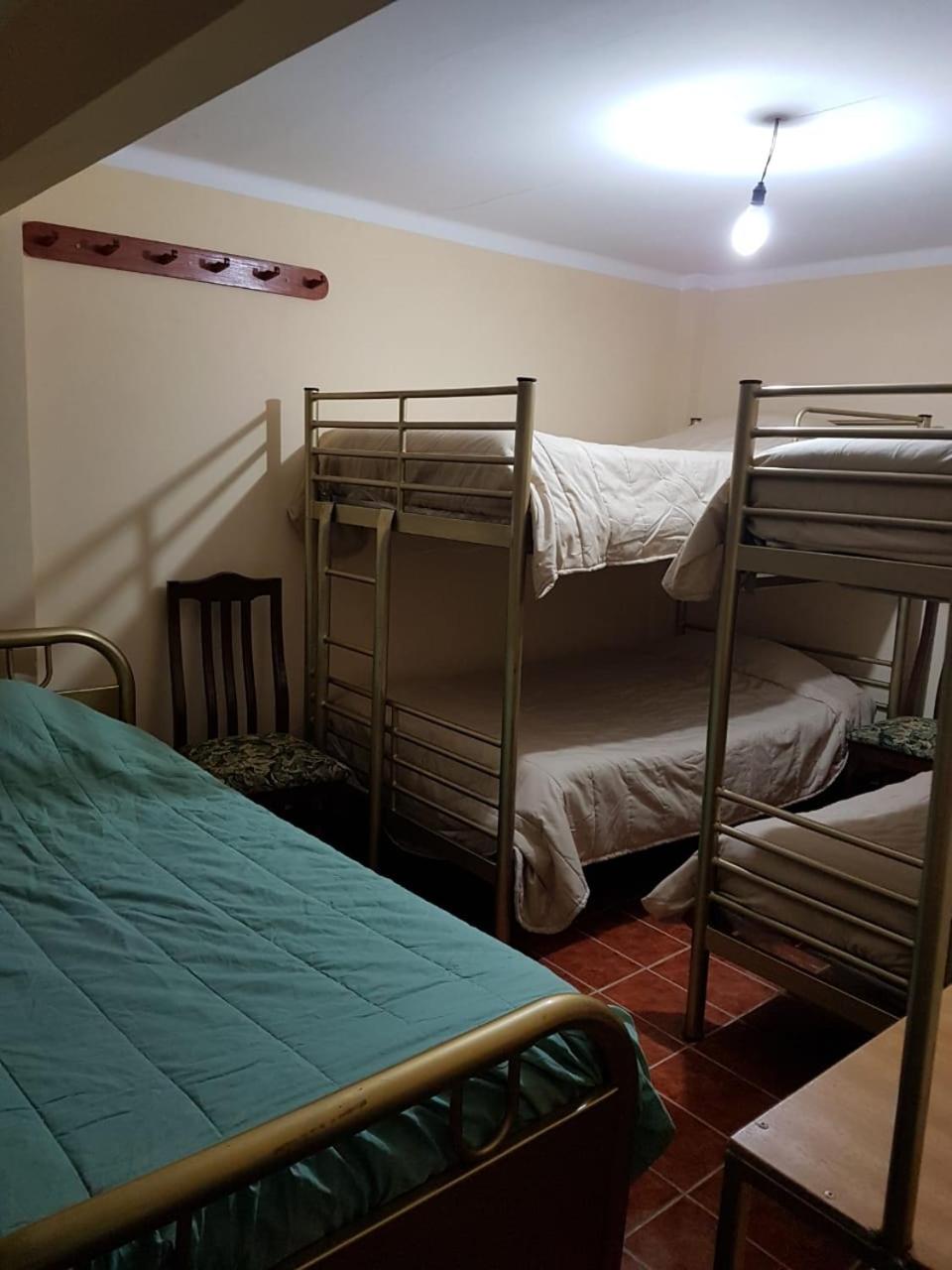 Family Room with Shared Bathroom (5 Adults)