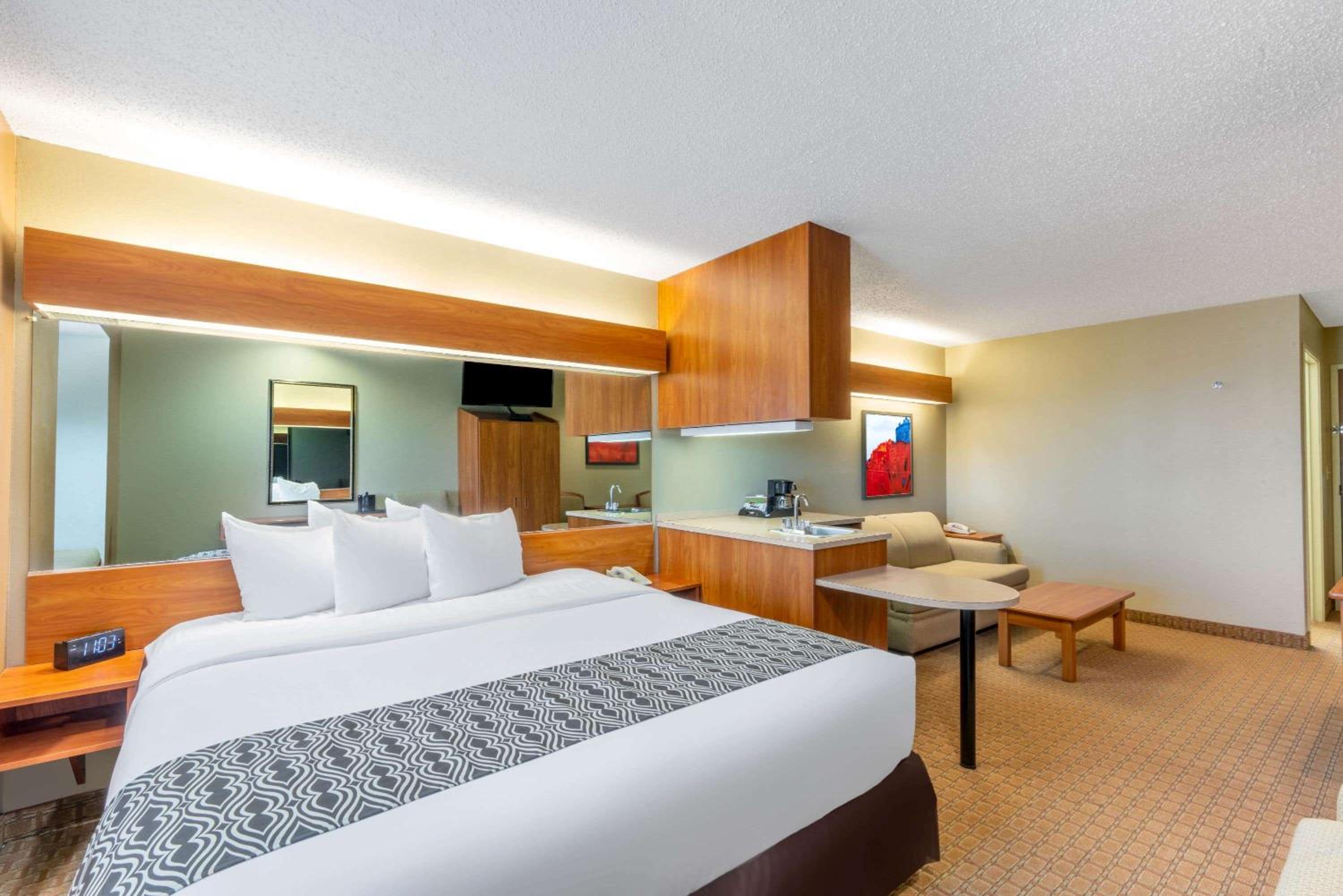 Suite photo 1