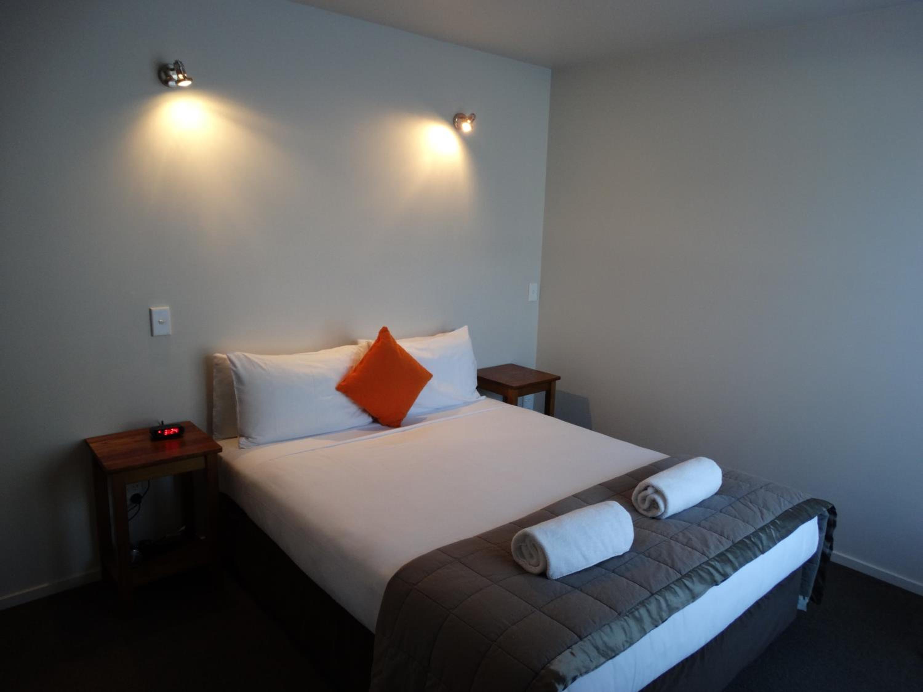 Two-Bedroom Apartment (5 Adults) photo 1