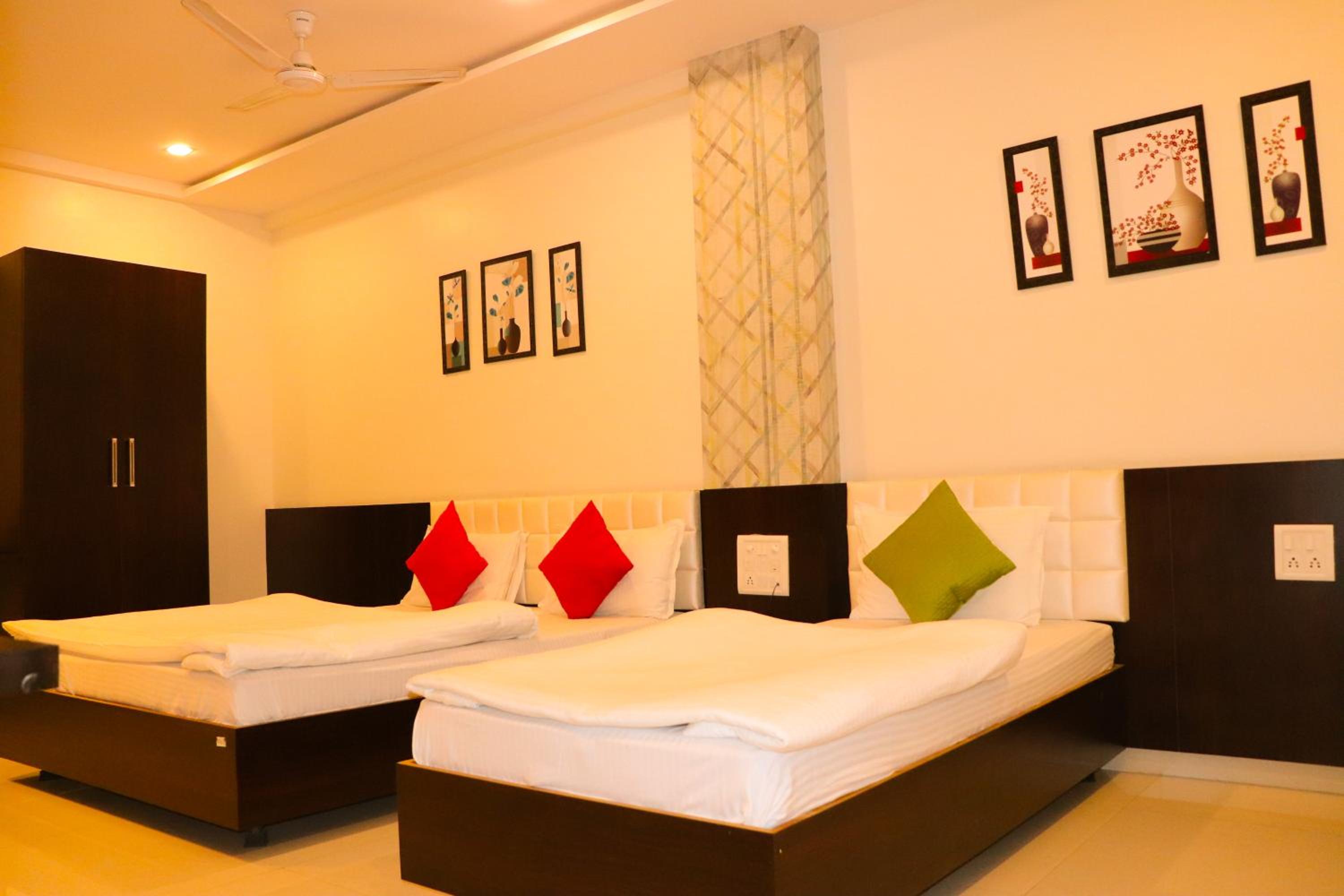 Deluxe Triple Room - Photo 4