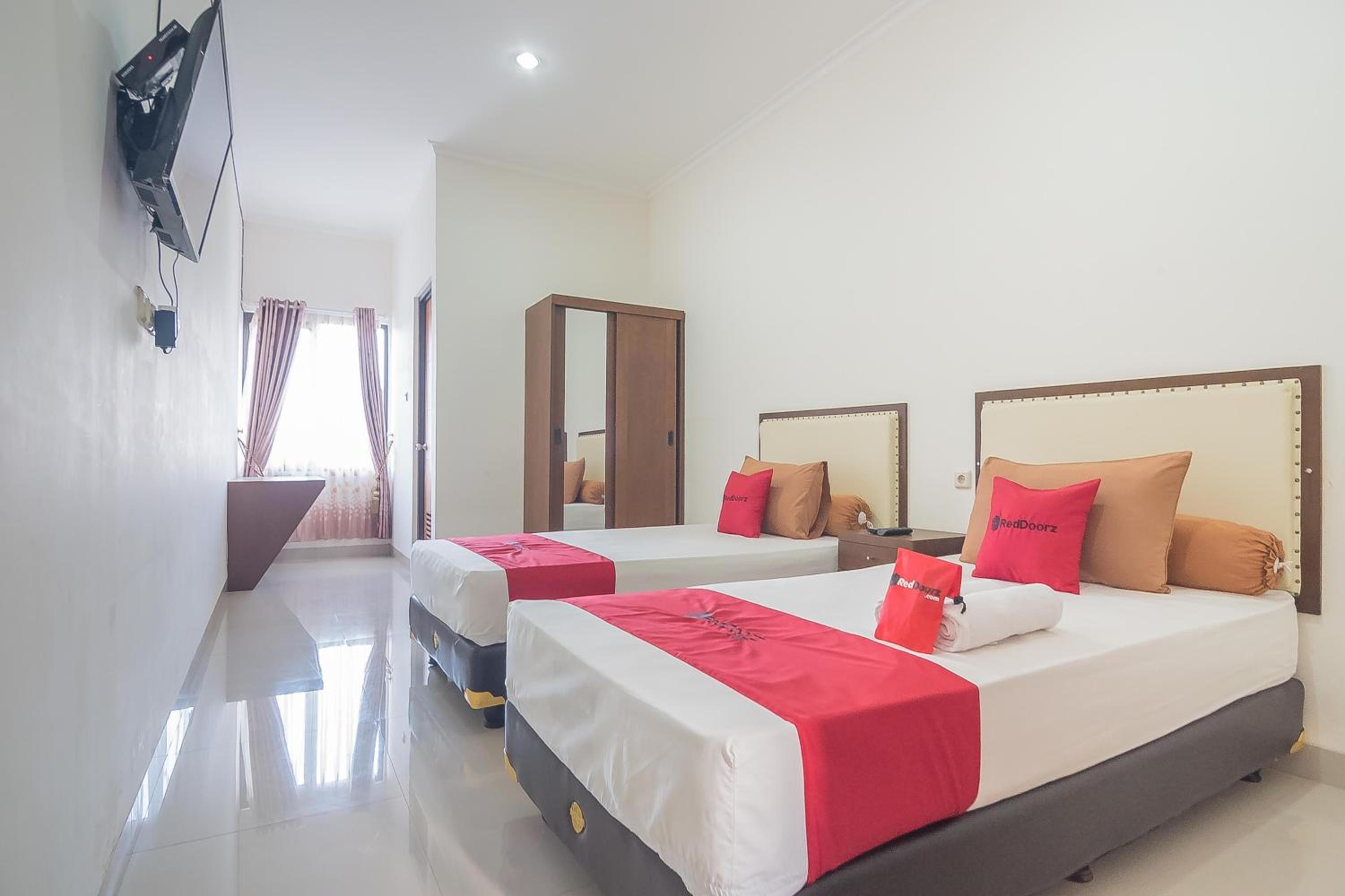 Twin Room - Photo 4