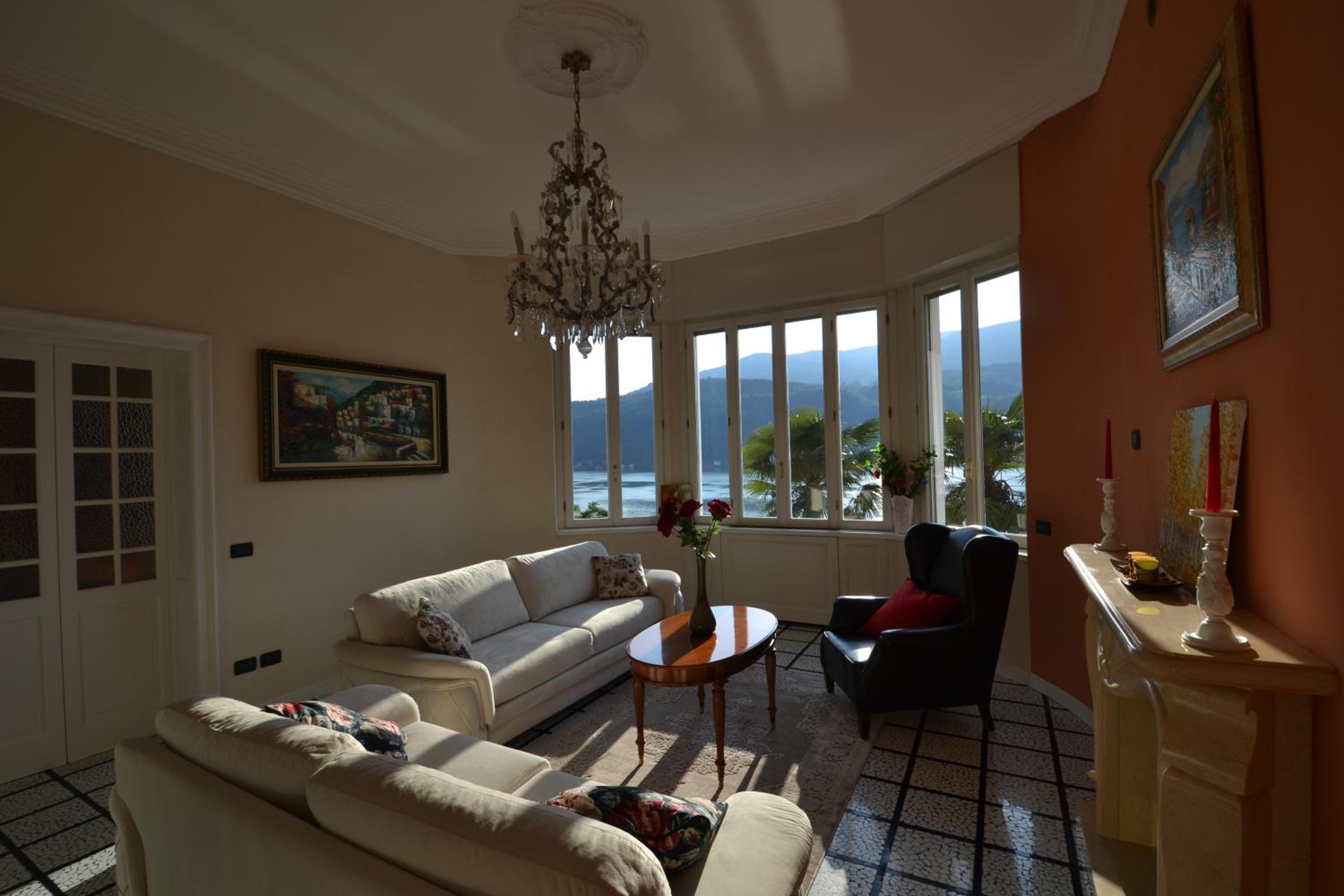 Deluxe Villa