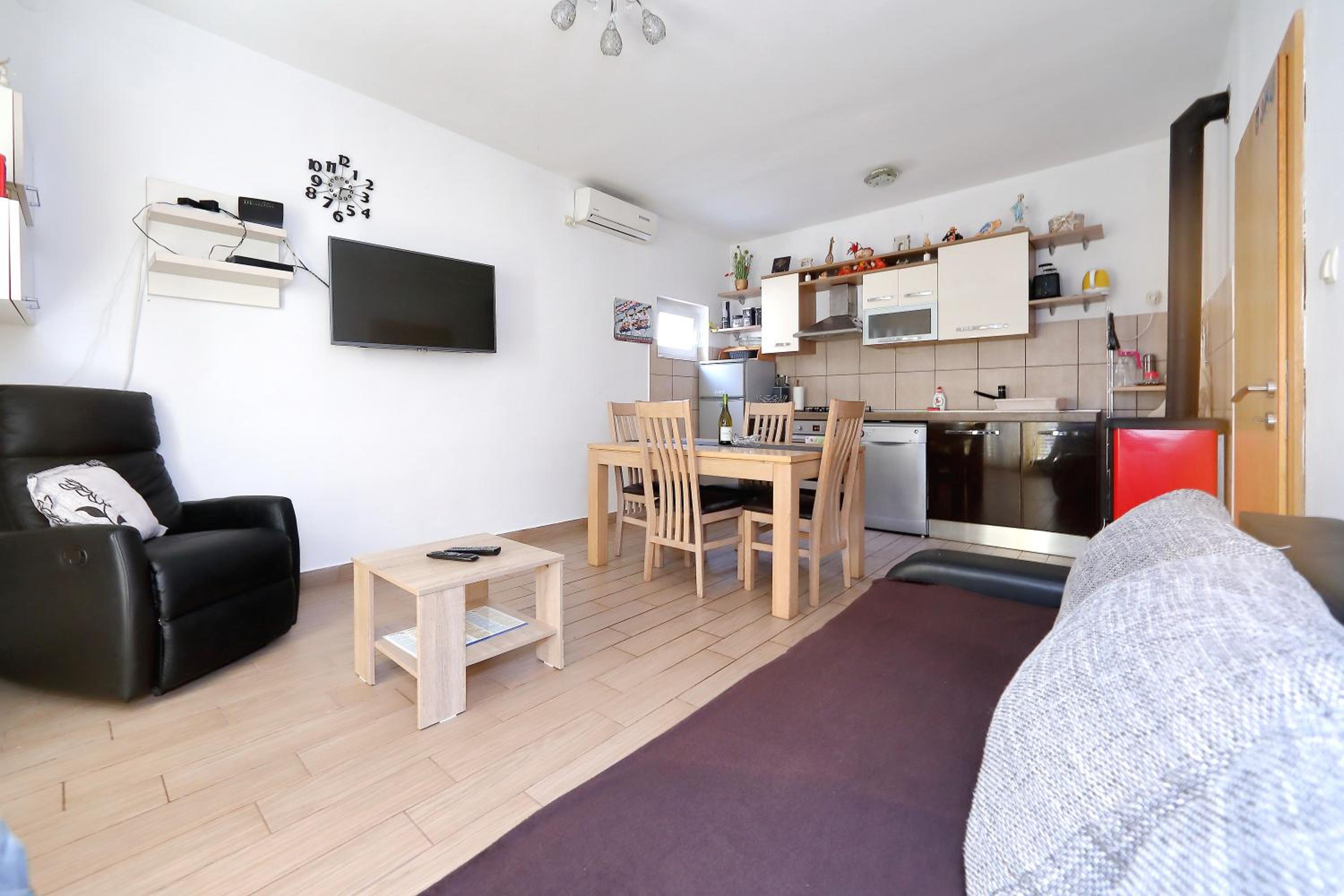 Apartment - Ground Floor photo 1