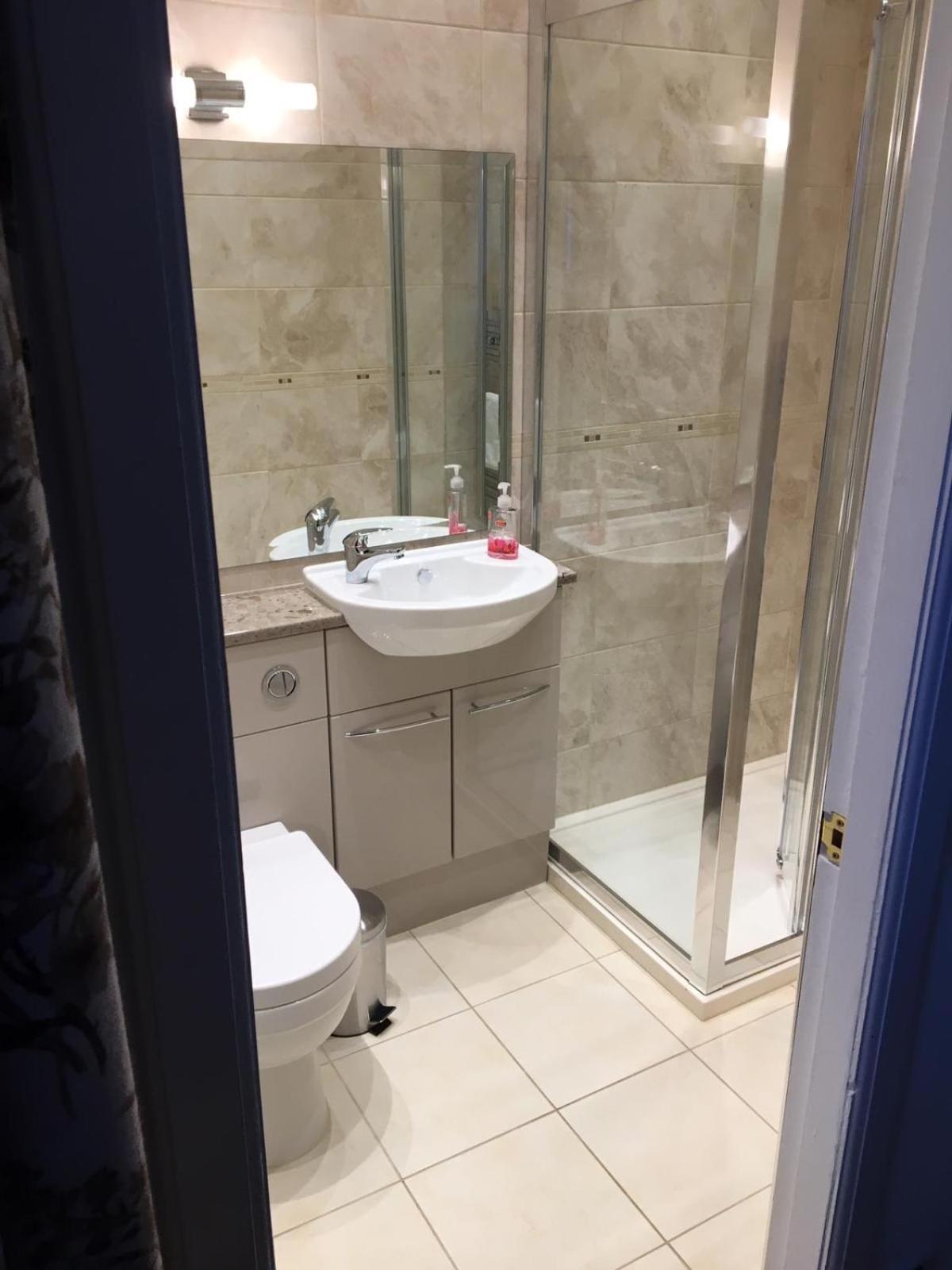 Small Double Room photo 2