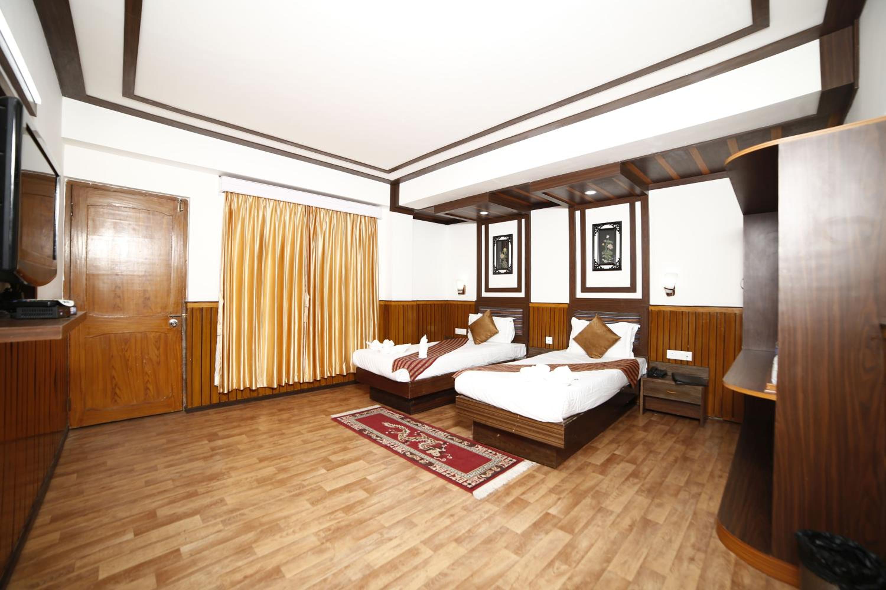 Superior Double or Twin Room photo 3