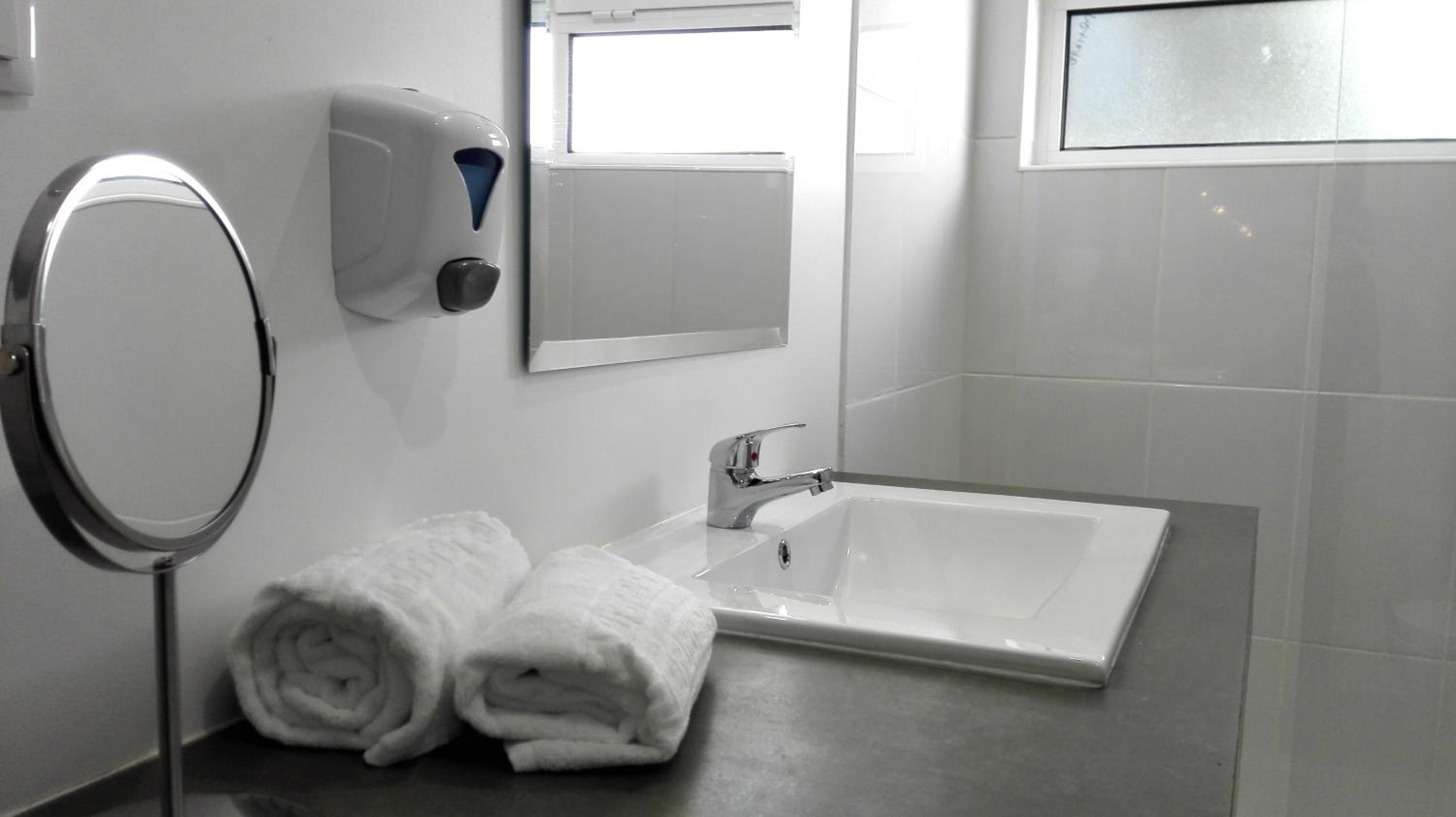 One-Bedroom Apartment - Photo 11