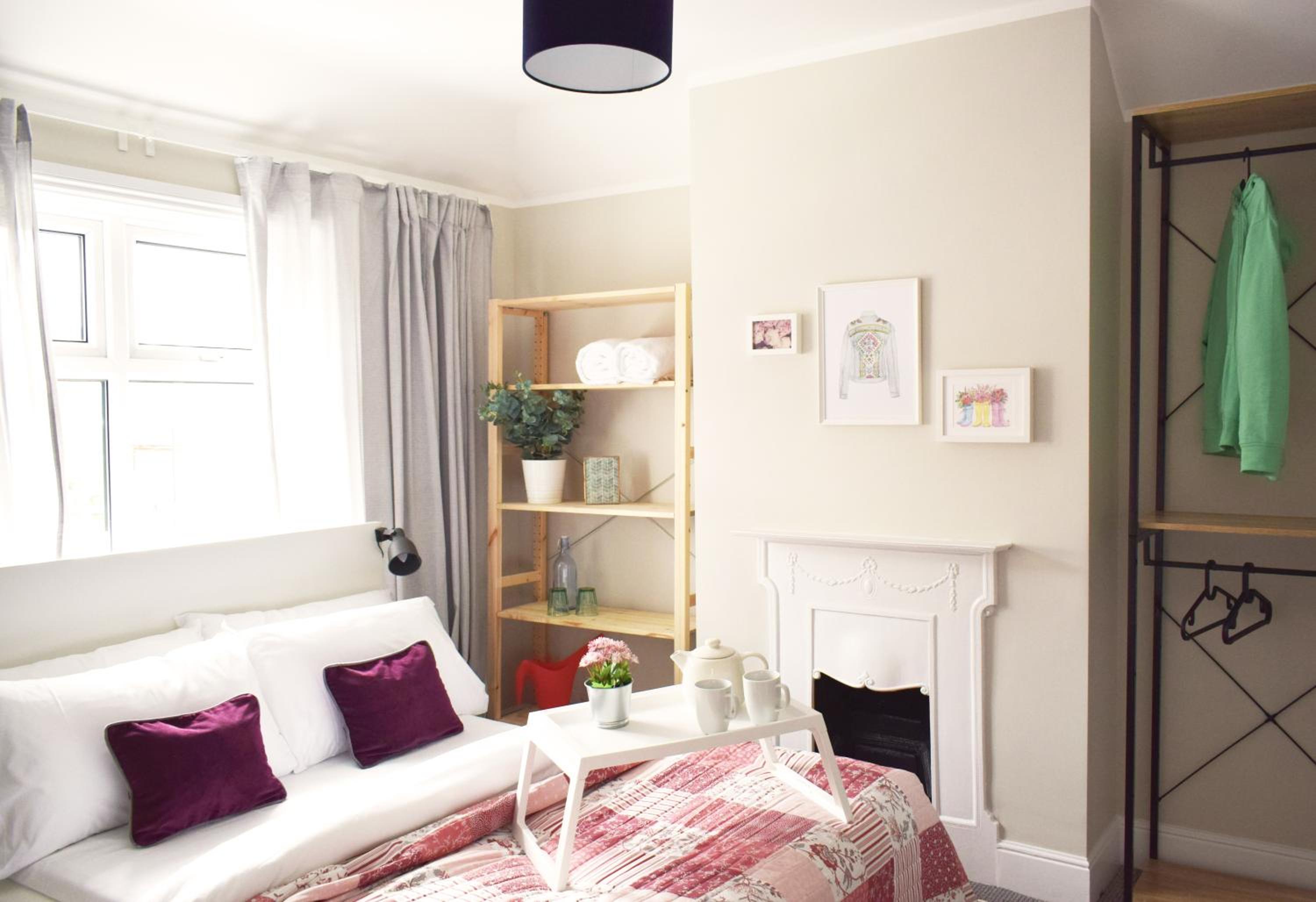 Three-Bedroom House photo 1