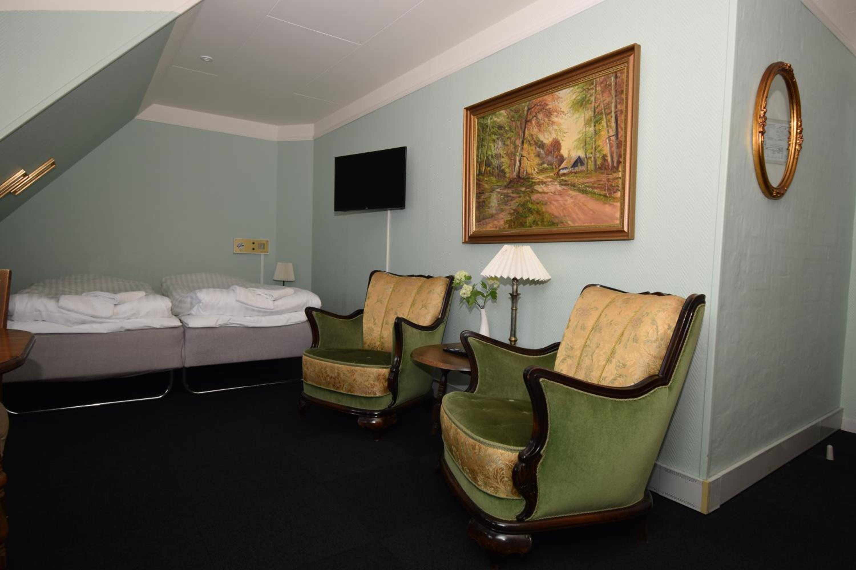 Deluxe Quadruple Room photo 3