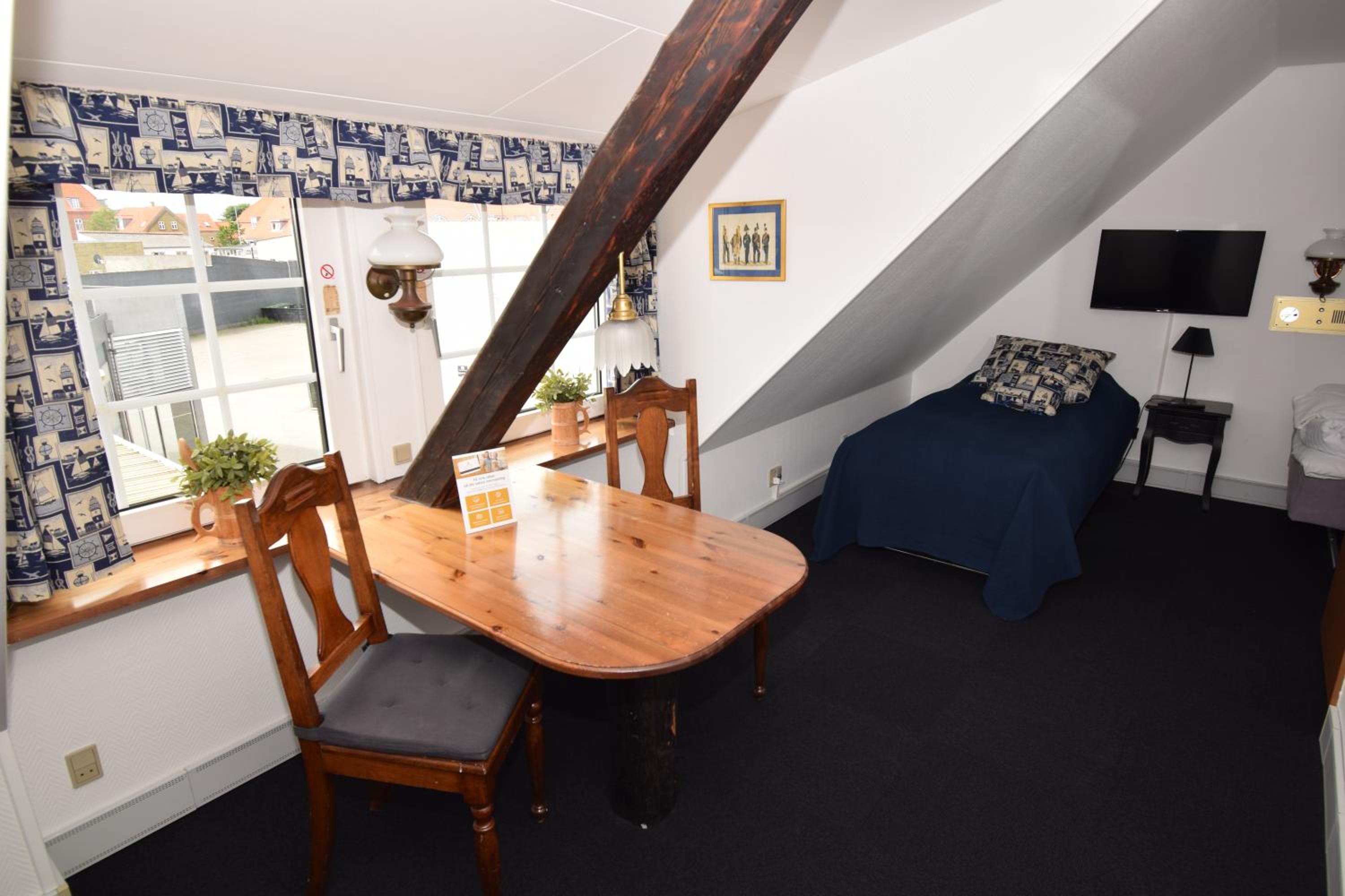 Deluxe Double Room photo 3